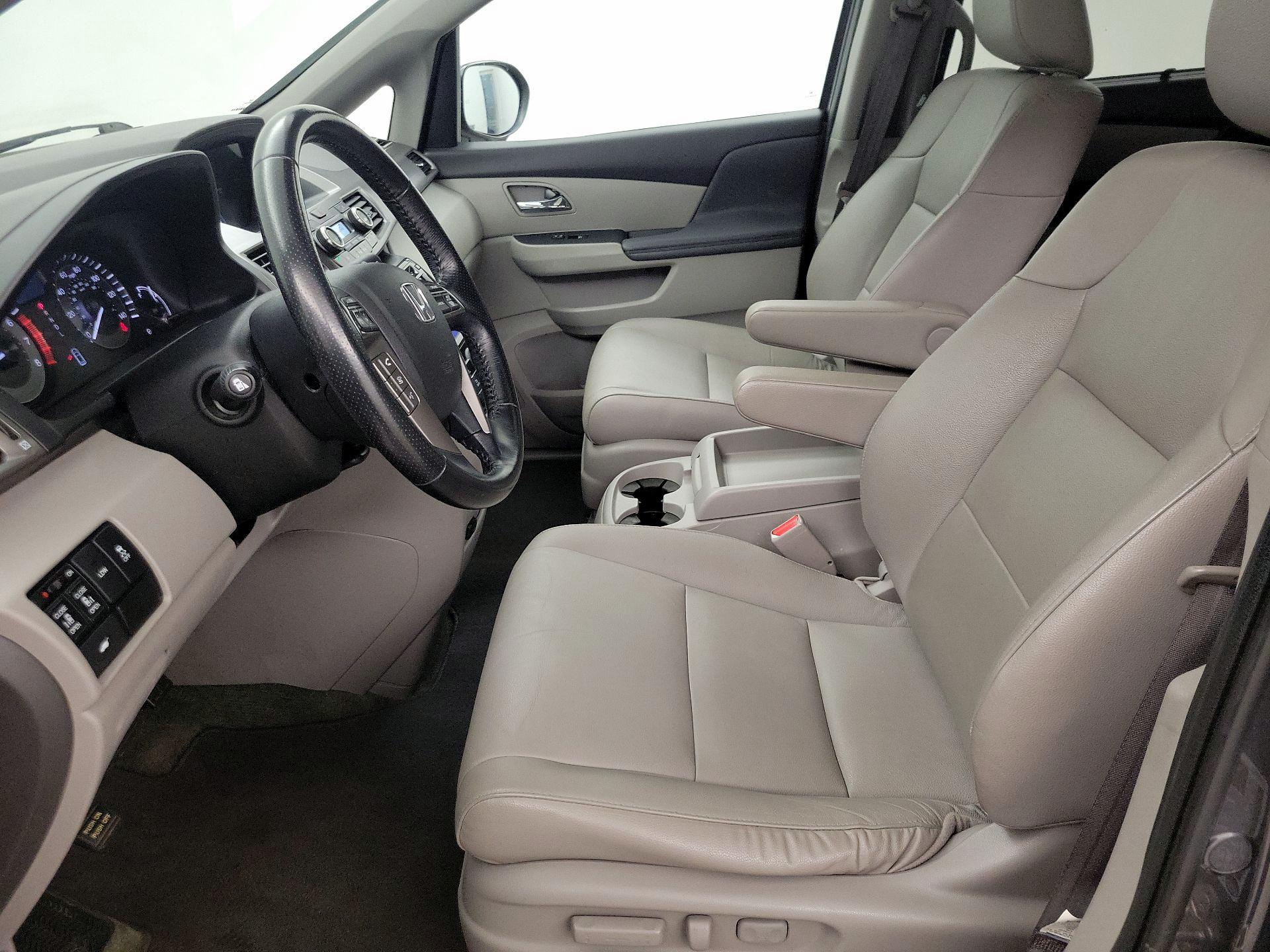Thumbnail: 2016 Honda Odyssey - 11