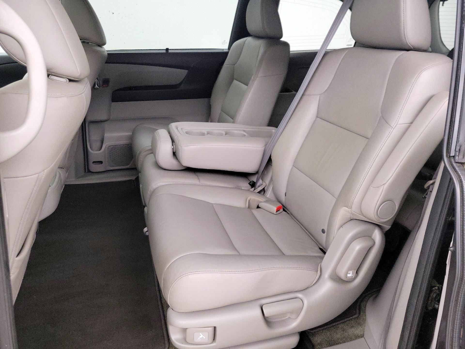 Thumbnail: 2016 Honda Odyssey - 20