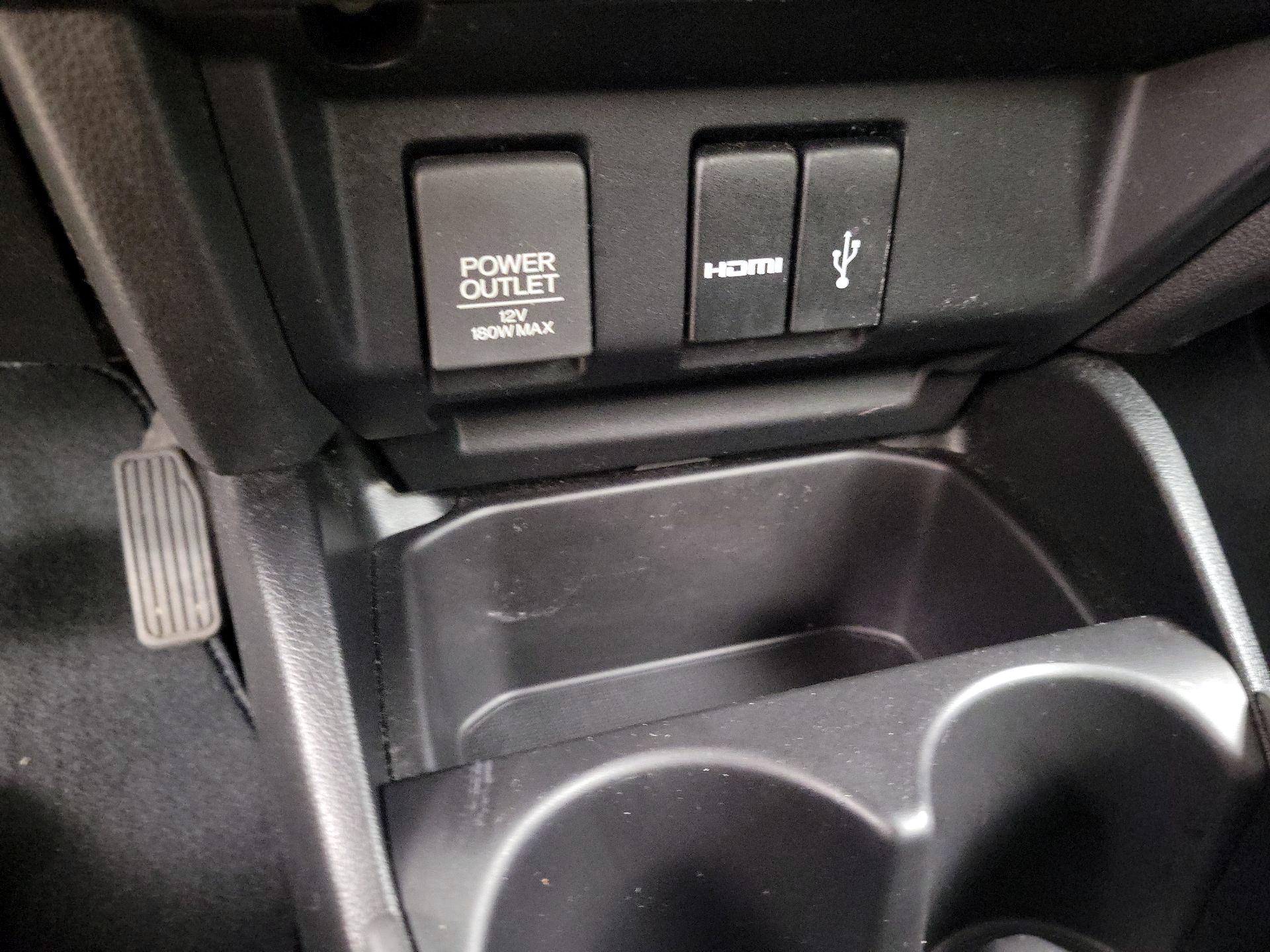 Thumbnail: 2017 Honda Fit - 18