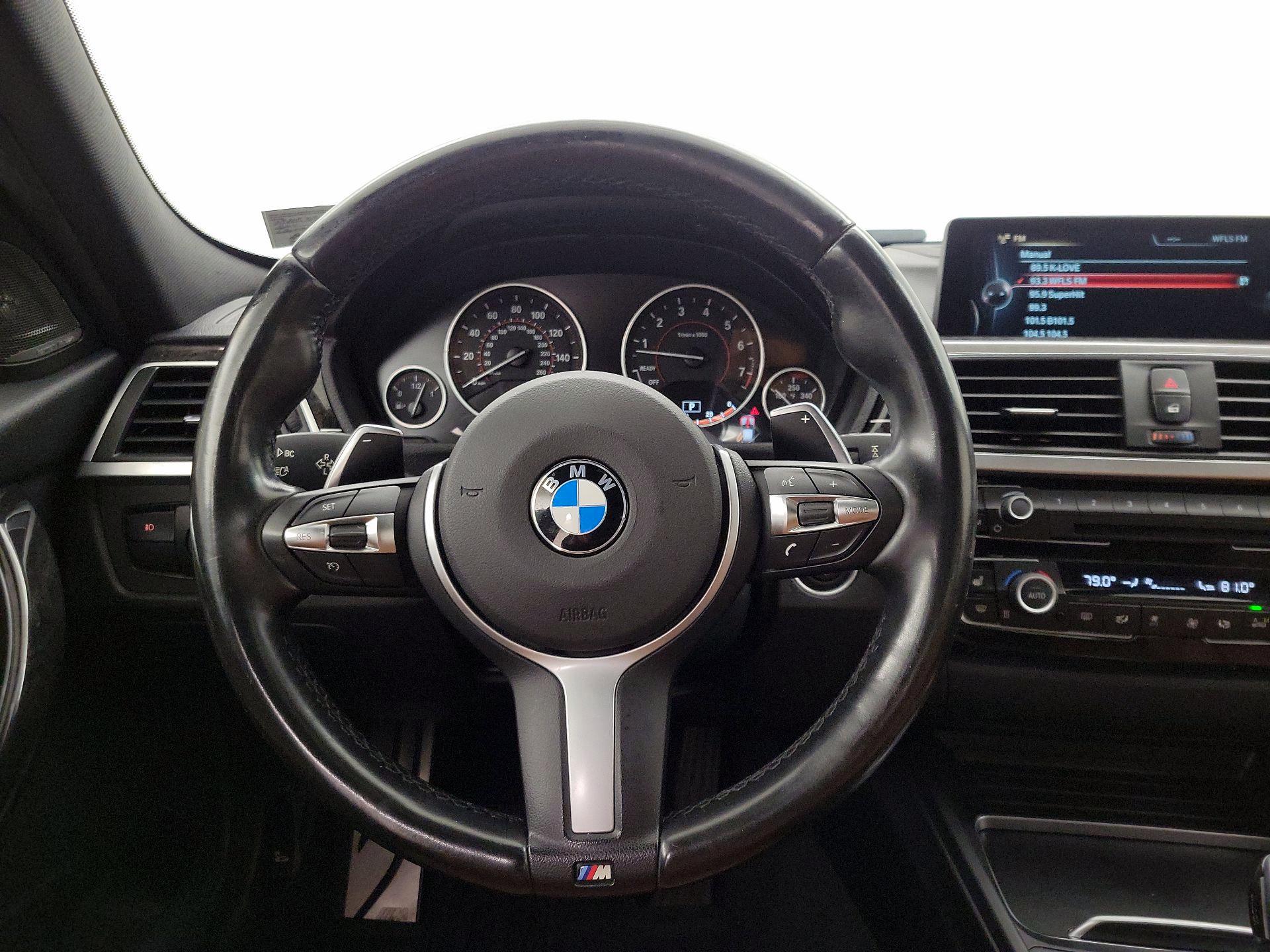 Thumbnail: 2016 BMW 3 Series - 10