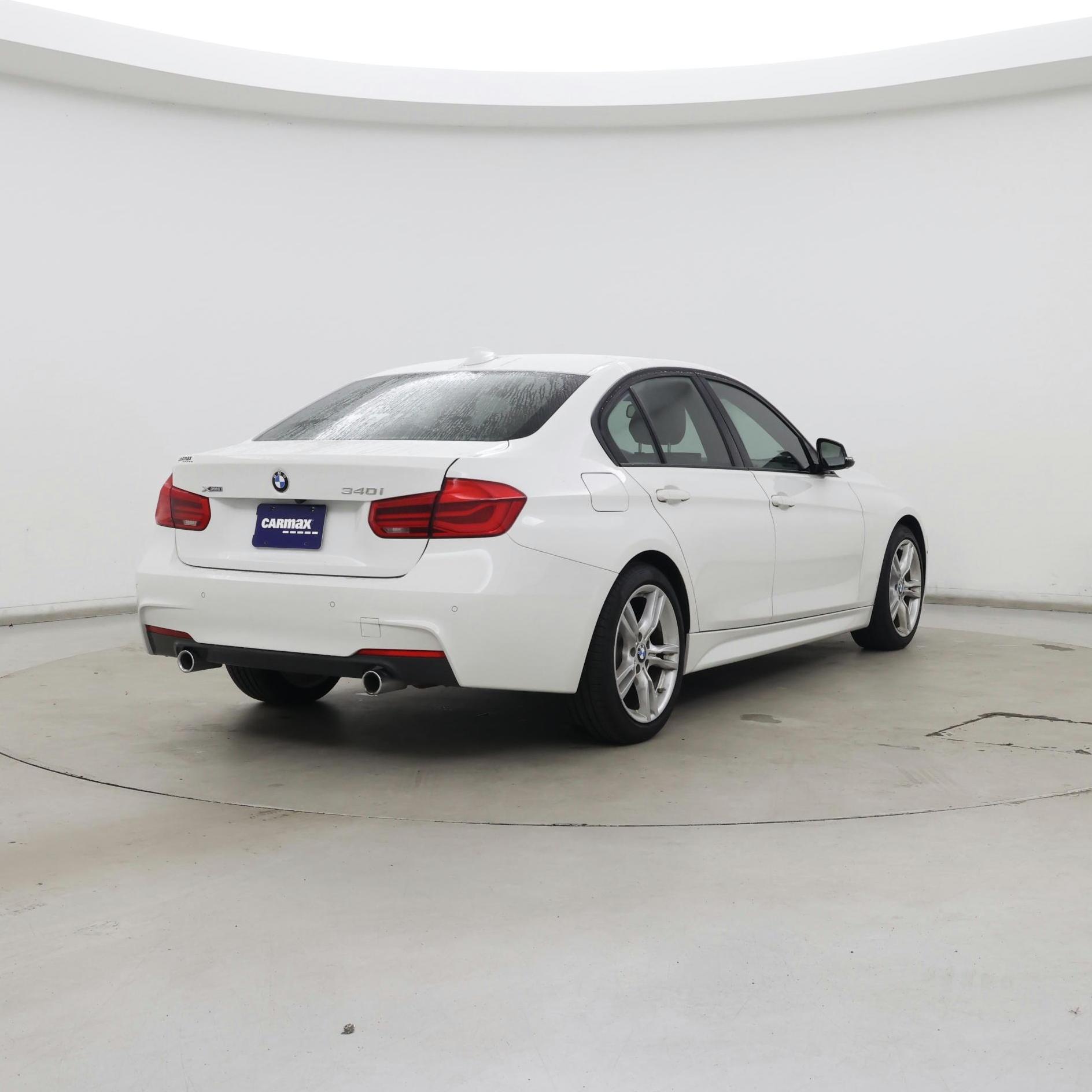 Thumbnail: 2016 BMW 3 Series - 8