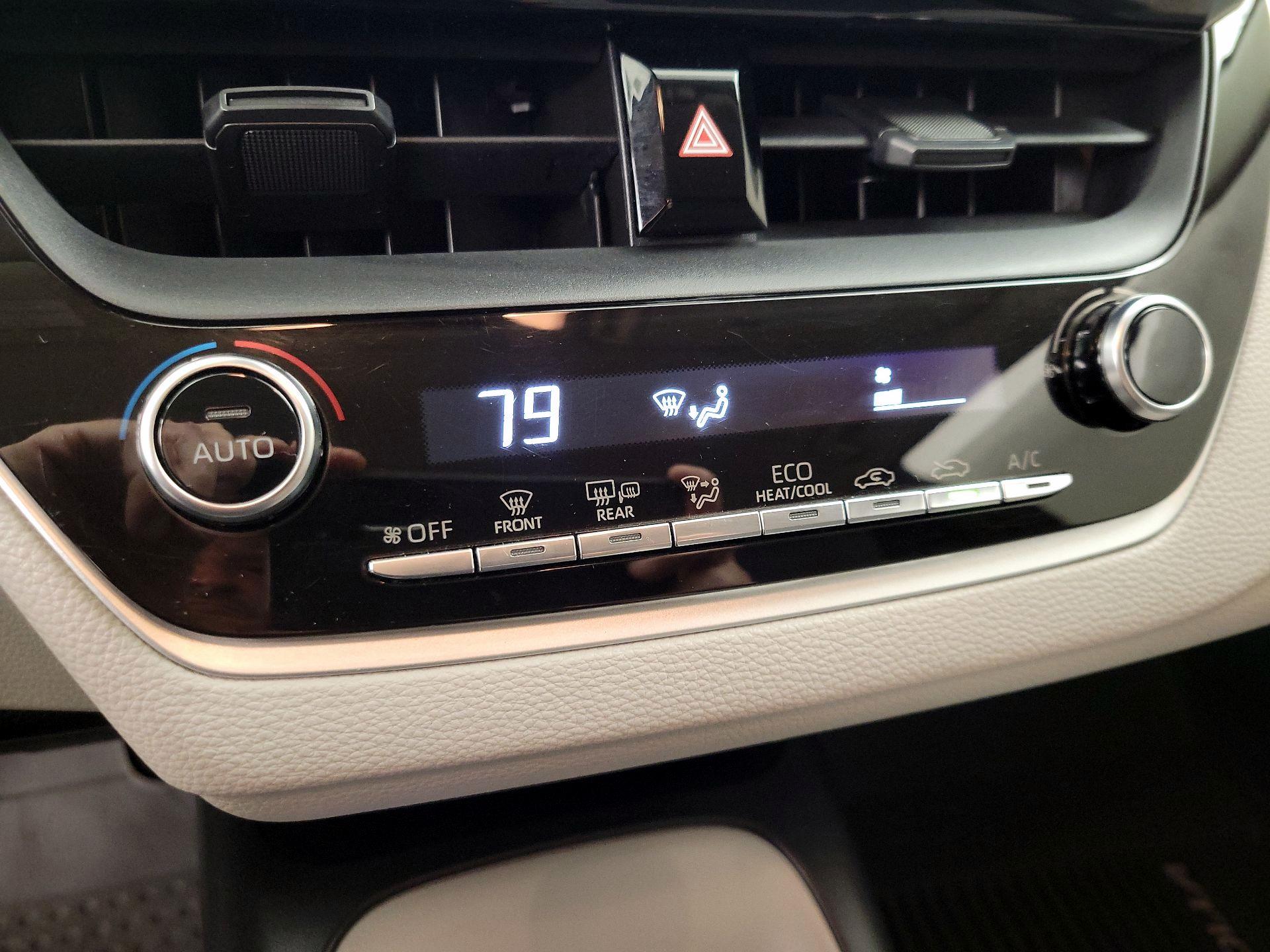Thumbnail: 2020 Toyota Corolla - 16