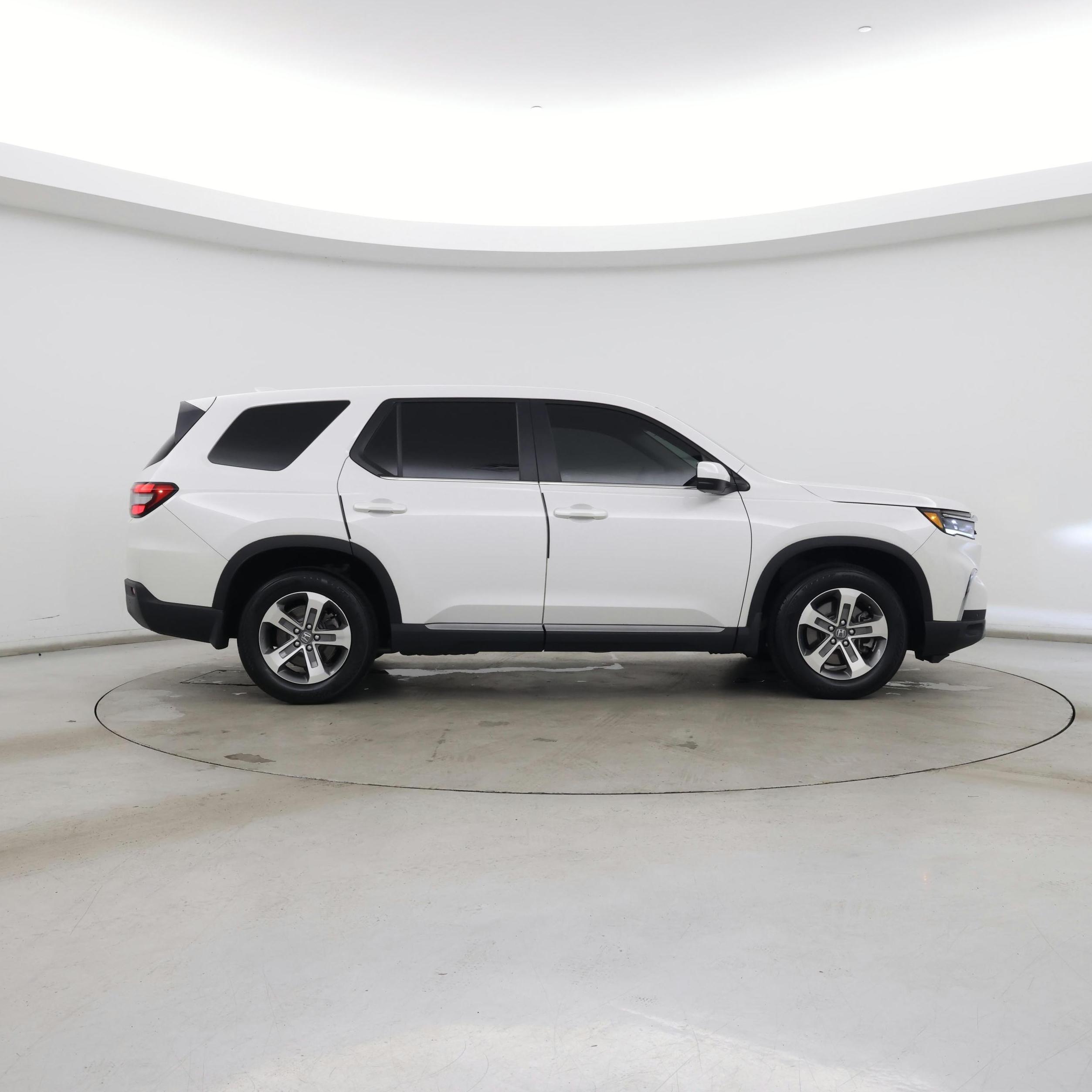 Thumbnail: 2024 Honda Pilot - 7