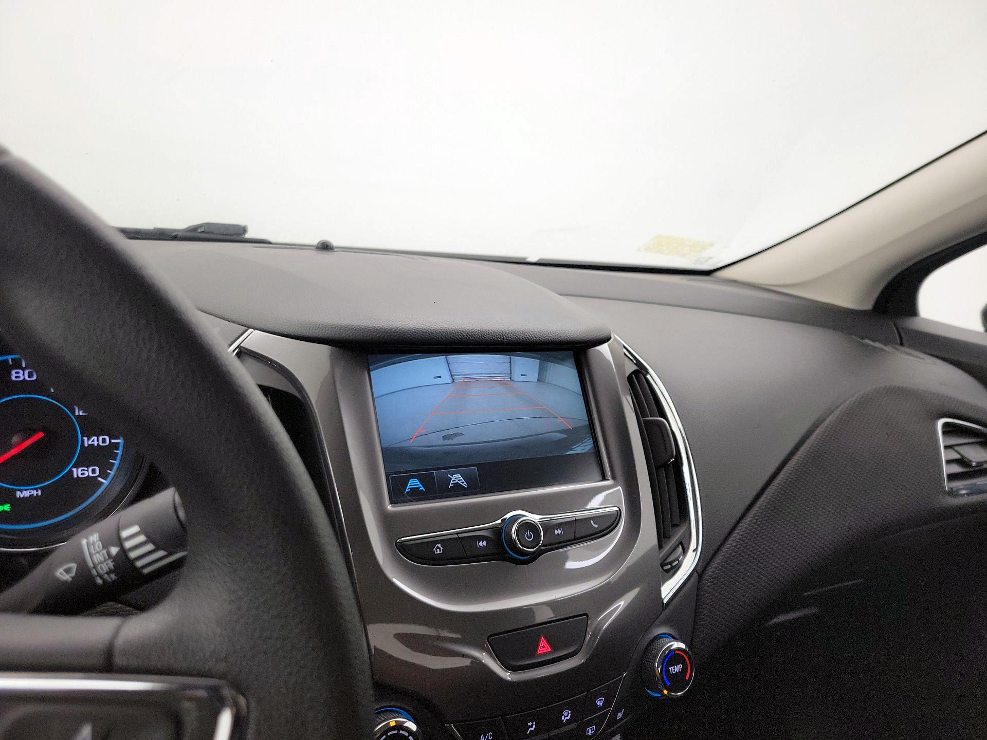 Thumbnail: 2016 Chevrolet Cruze - 14