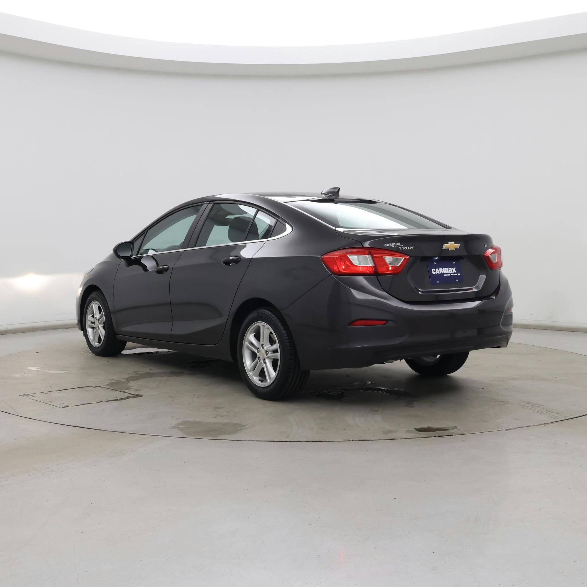 Thumbnail: 2016 Chevrolet Cruze - 2