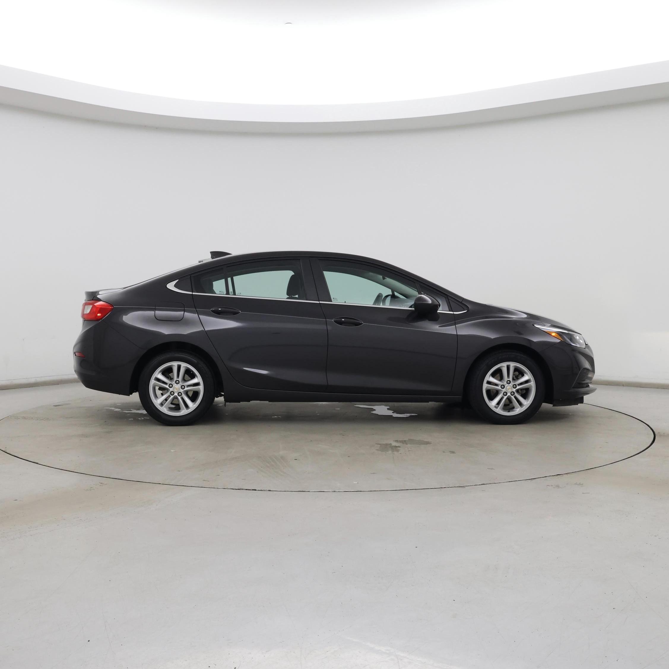 Thumbnail: 2016 Chevrolet Cruze - 7