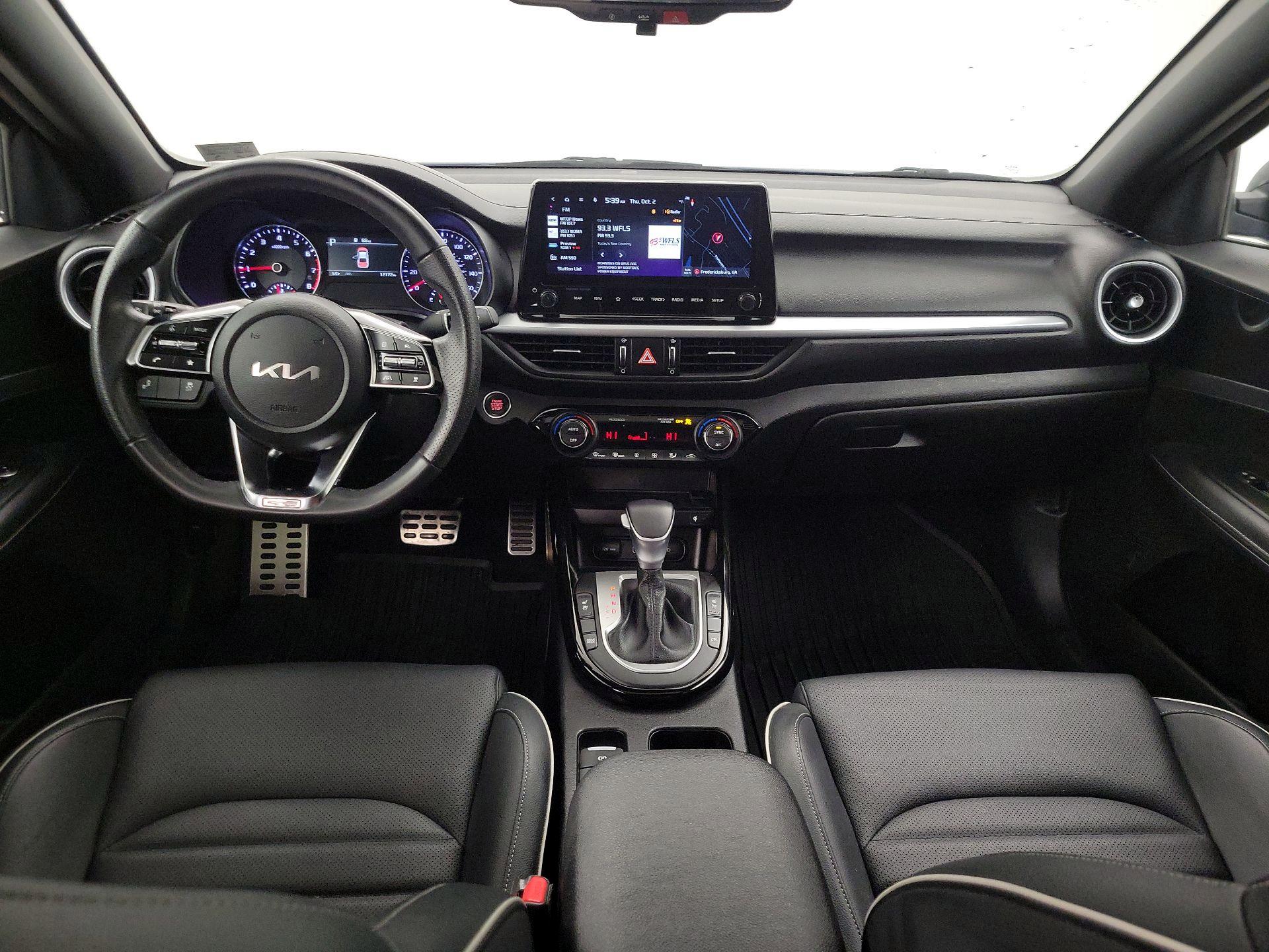 Thumbnail: 2023 Kia Forte - 9