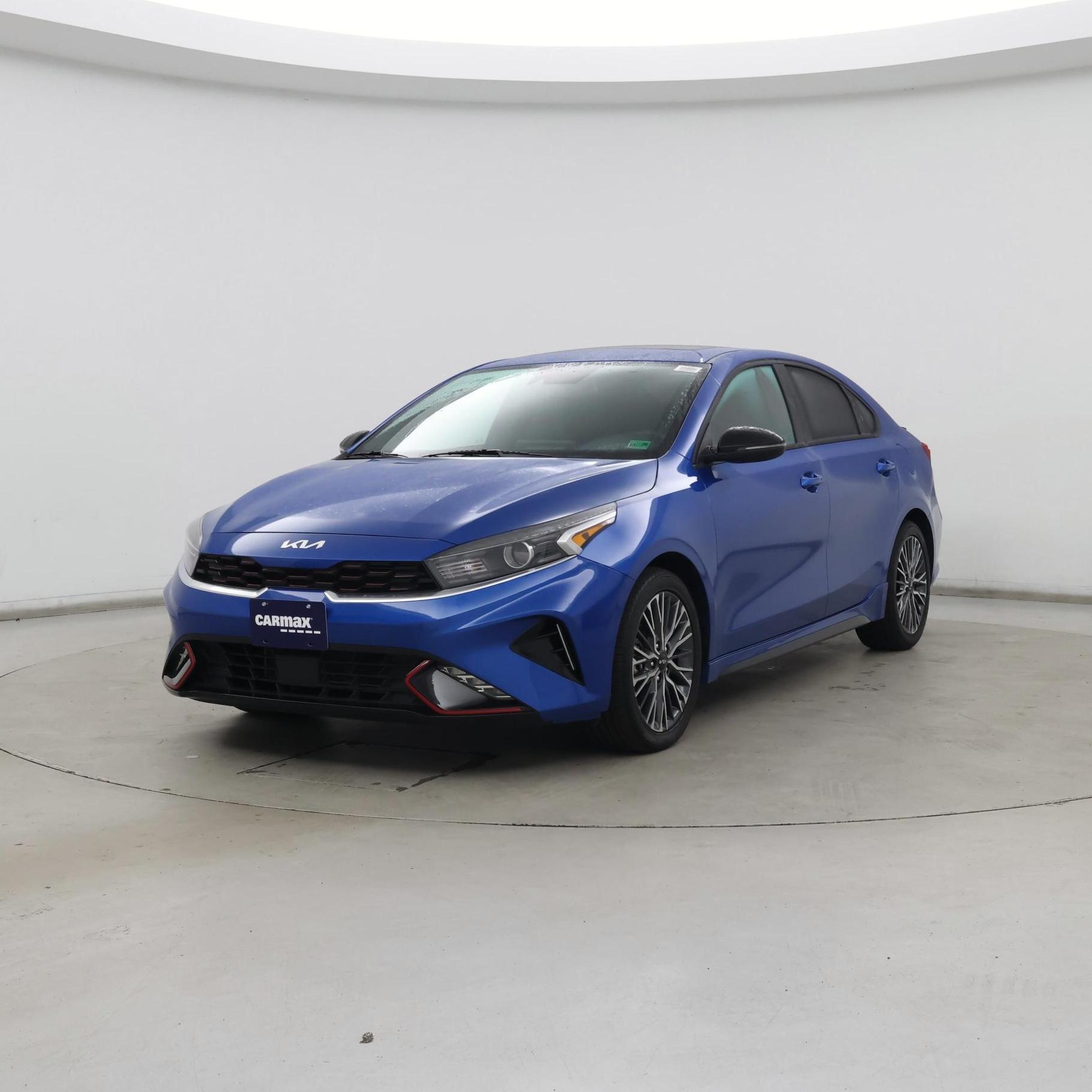 Thumbnail: 2023 Kia Forte - 4