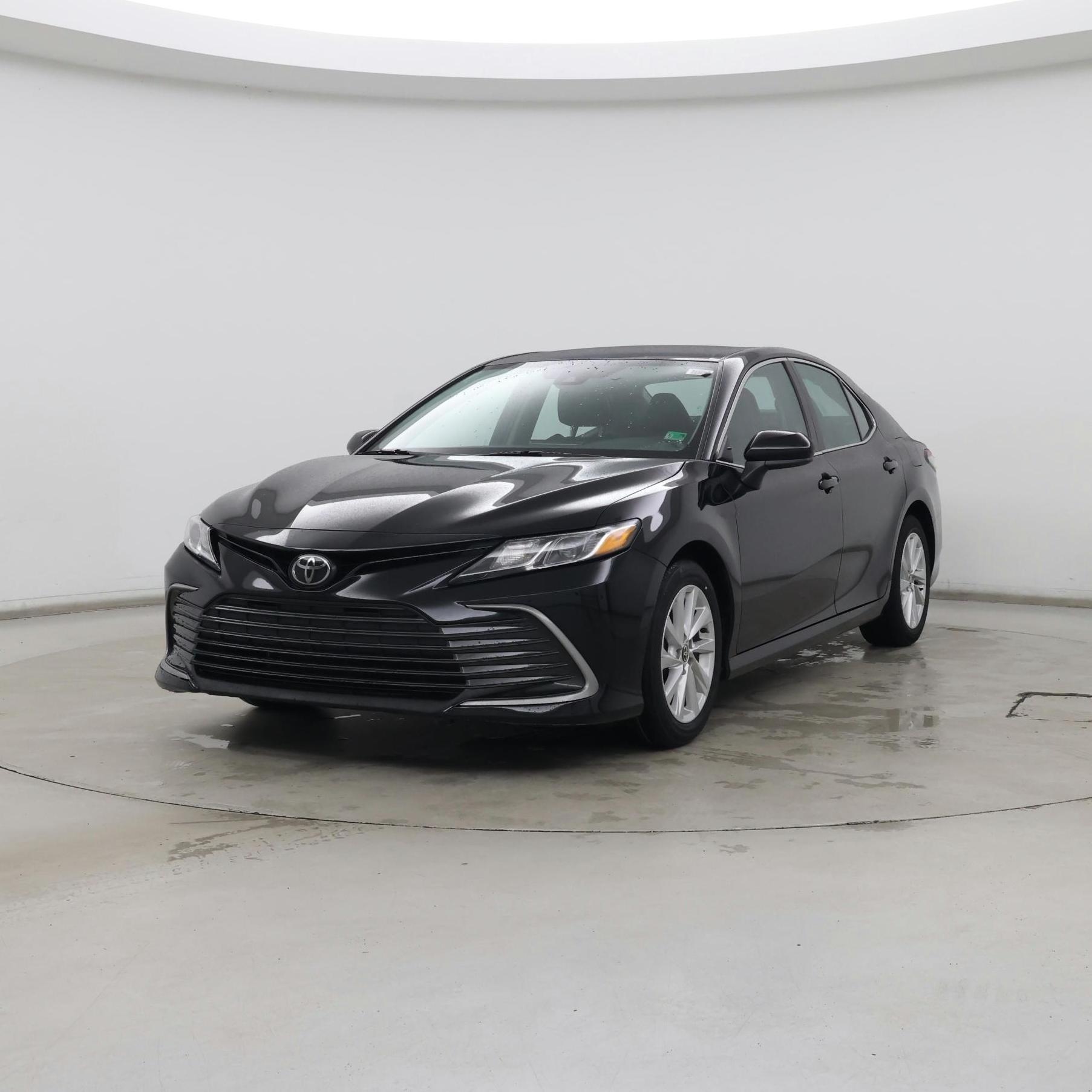 Thumbnail: 2023 Toyota Camry - 4