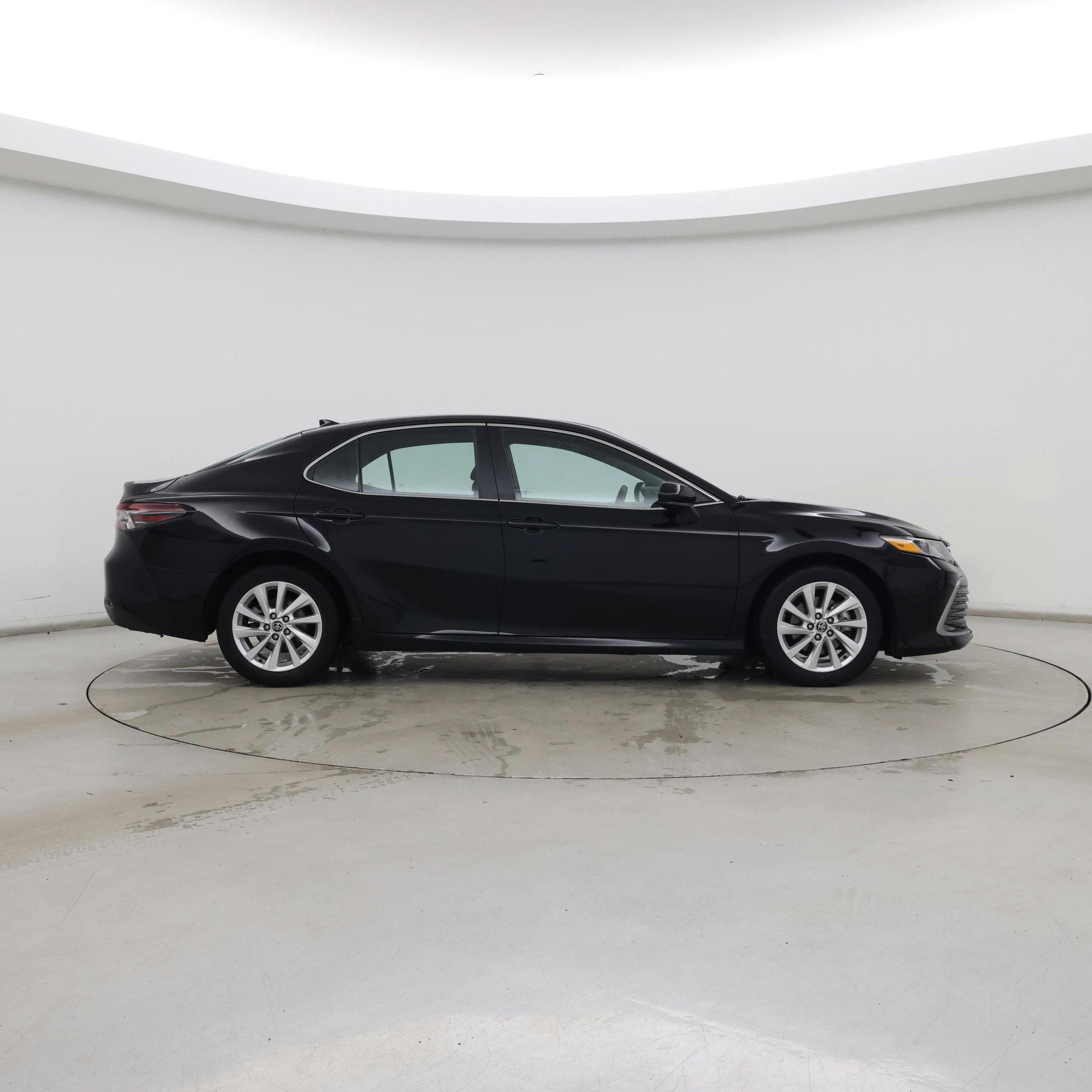 Thumbnail: 2023 Toyota Camry - 7