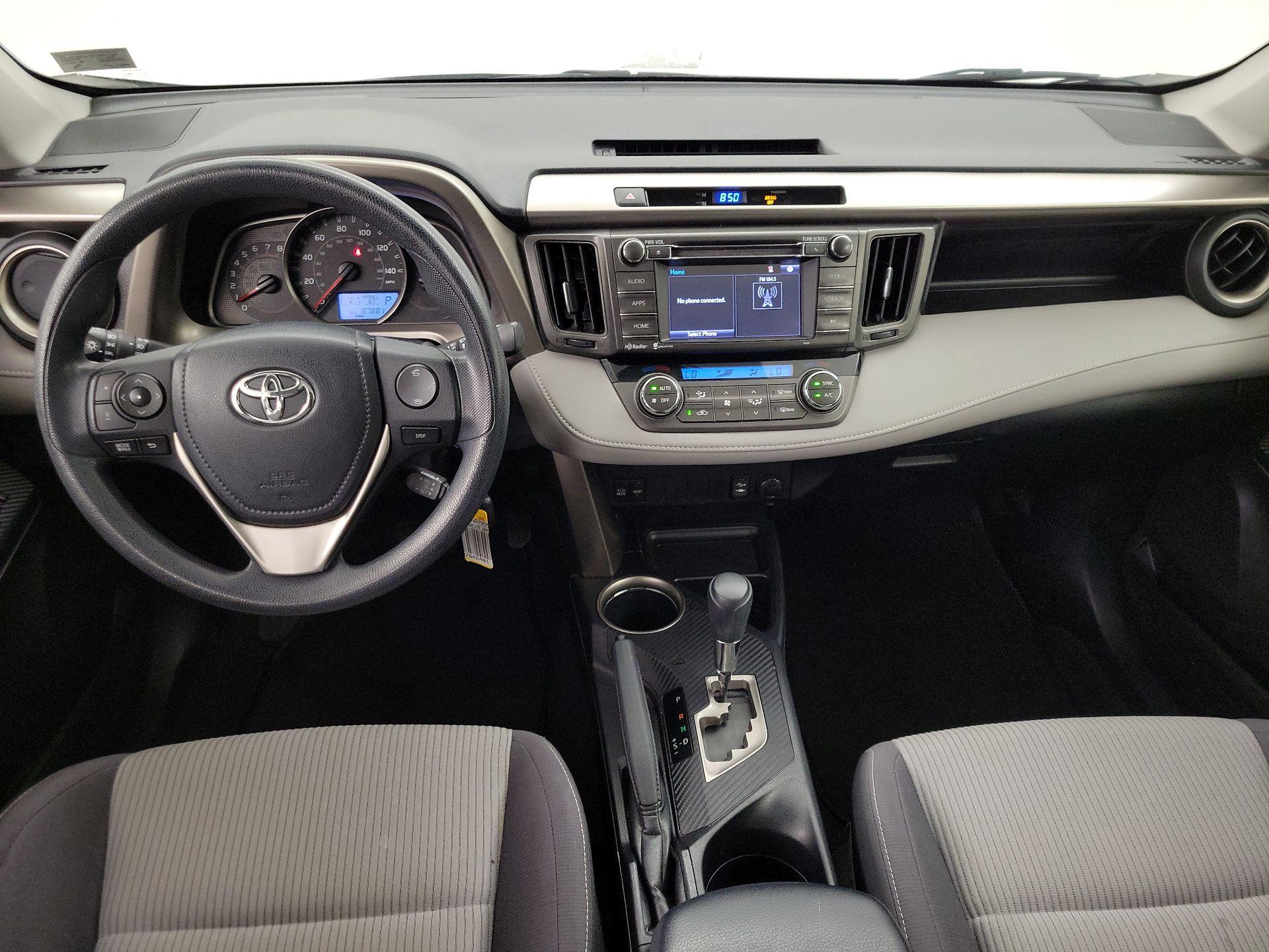 Thumbnail: 2015 Toyota RAV4 - 9