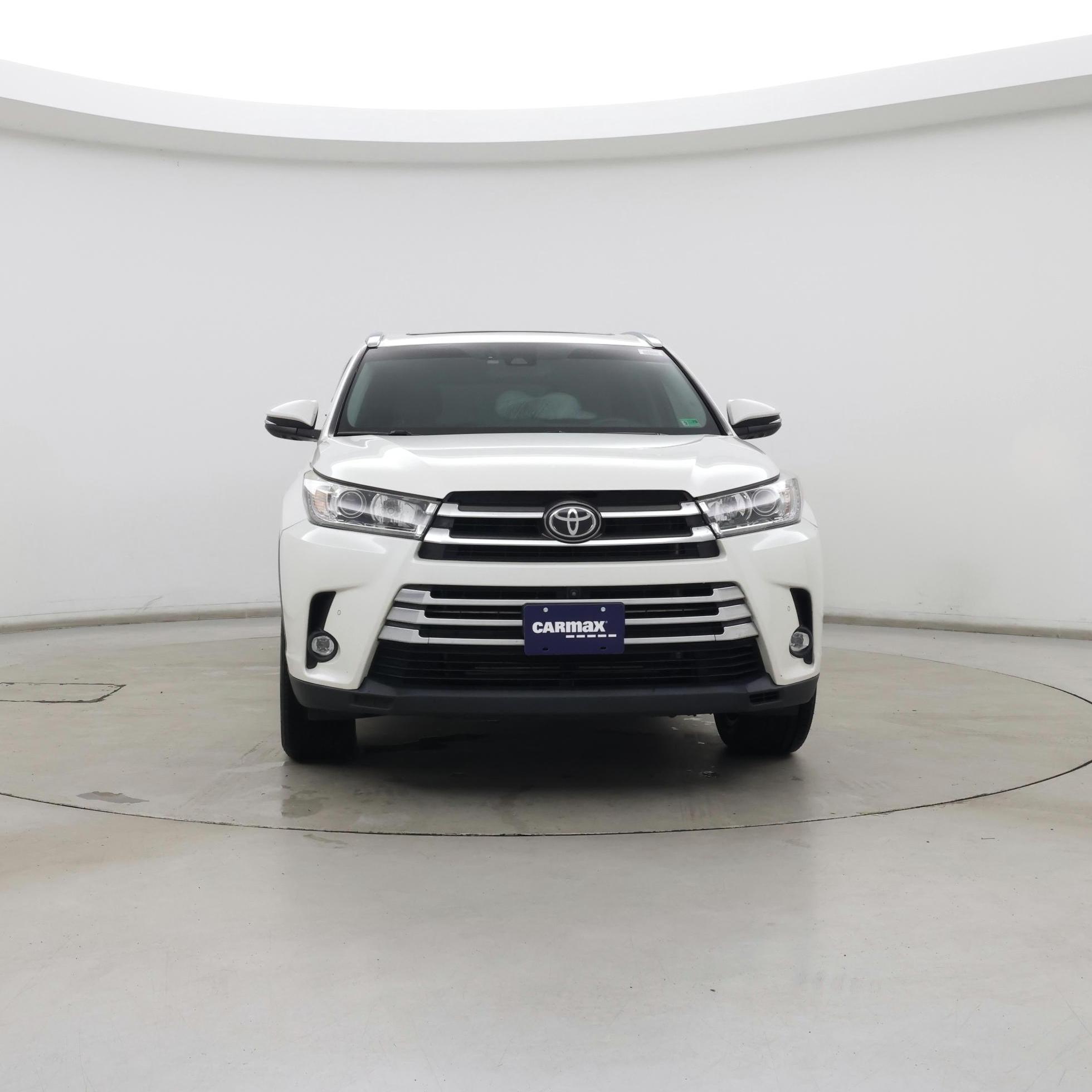 Thumbnail: 2019 Toyota Highlander - 5