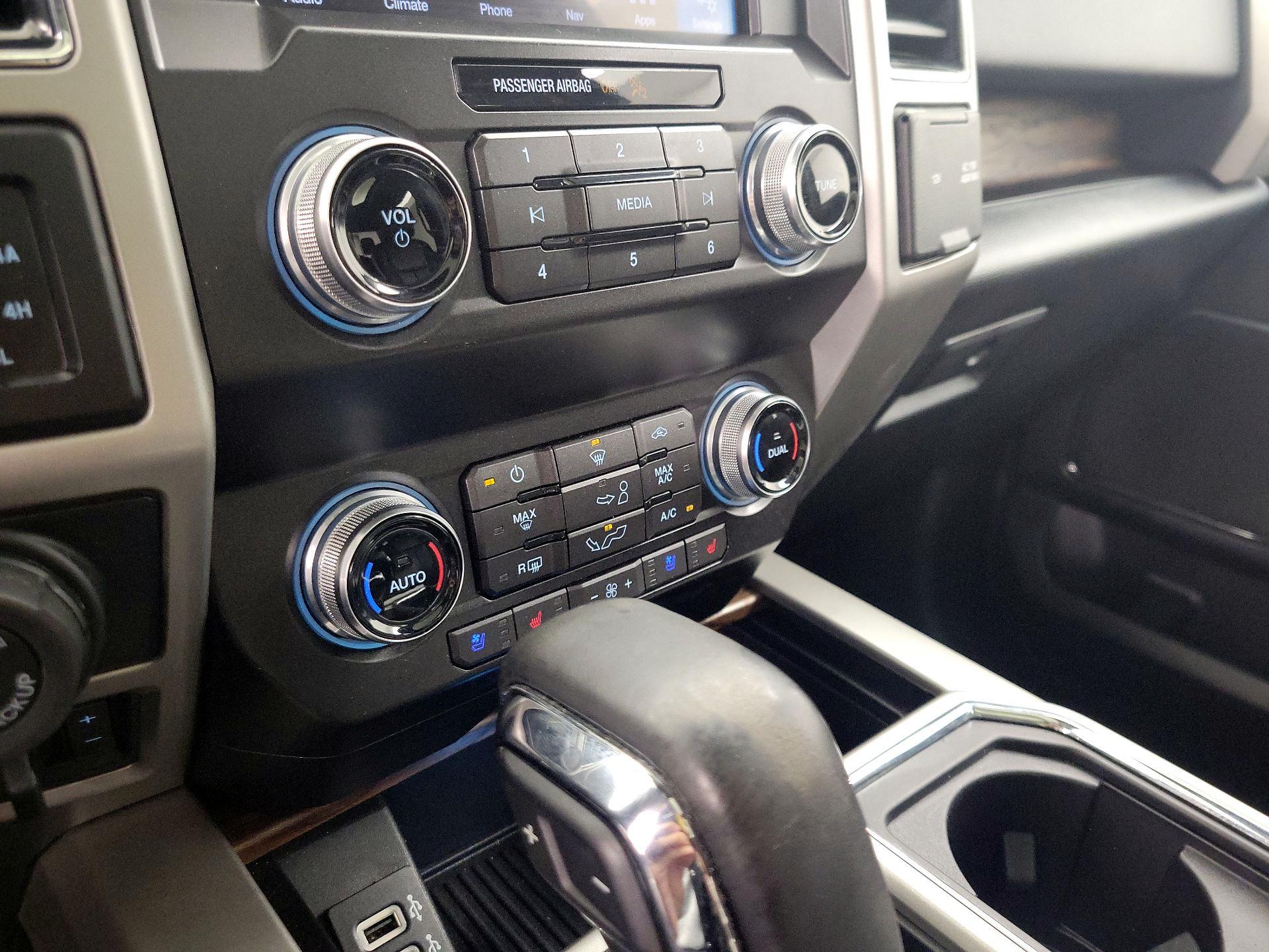 Thumbnail: 2019 Ford F-150 - 17