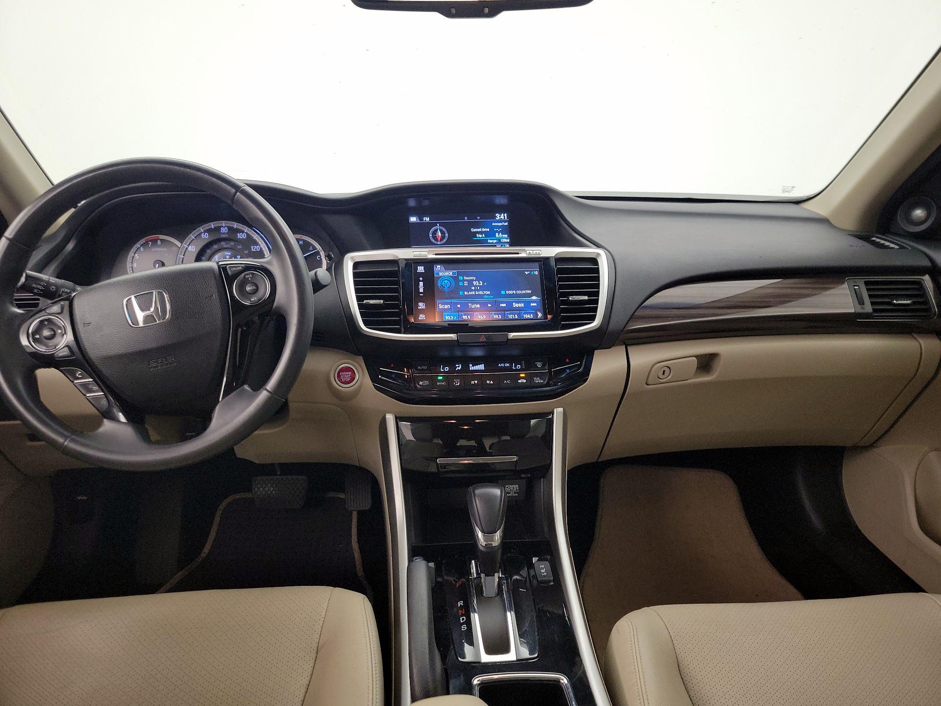 Thumbnail: 2017 Honda Accord - 9