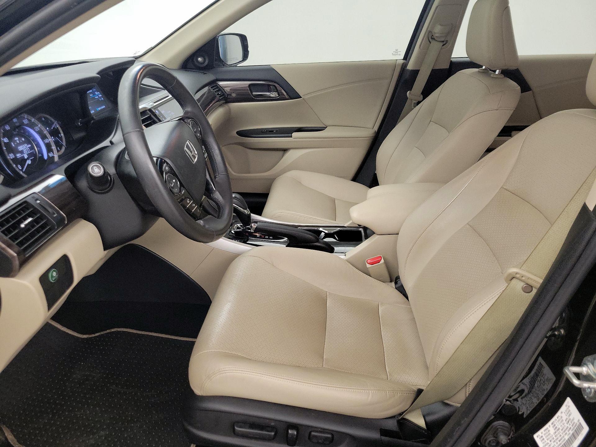 Thumbnail: 2017 Honda Accord - 11