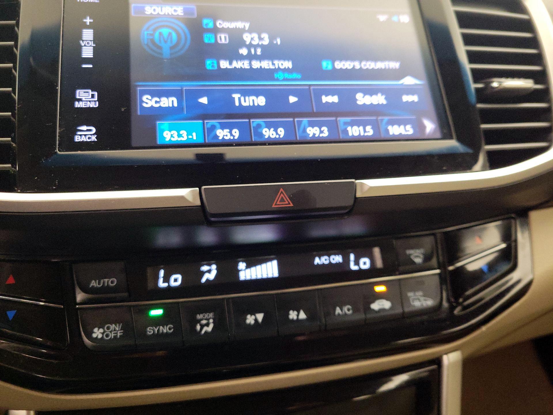 Thumbnail: 2017 Honda Accord - 16