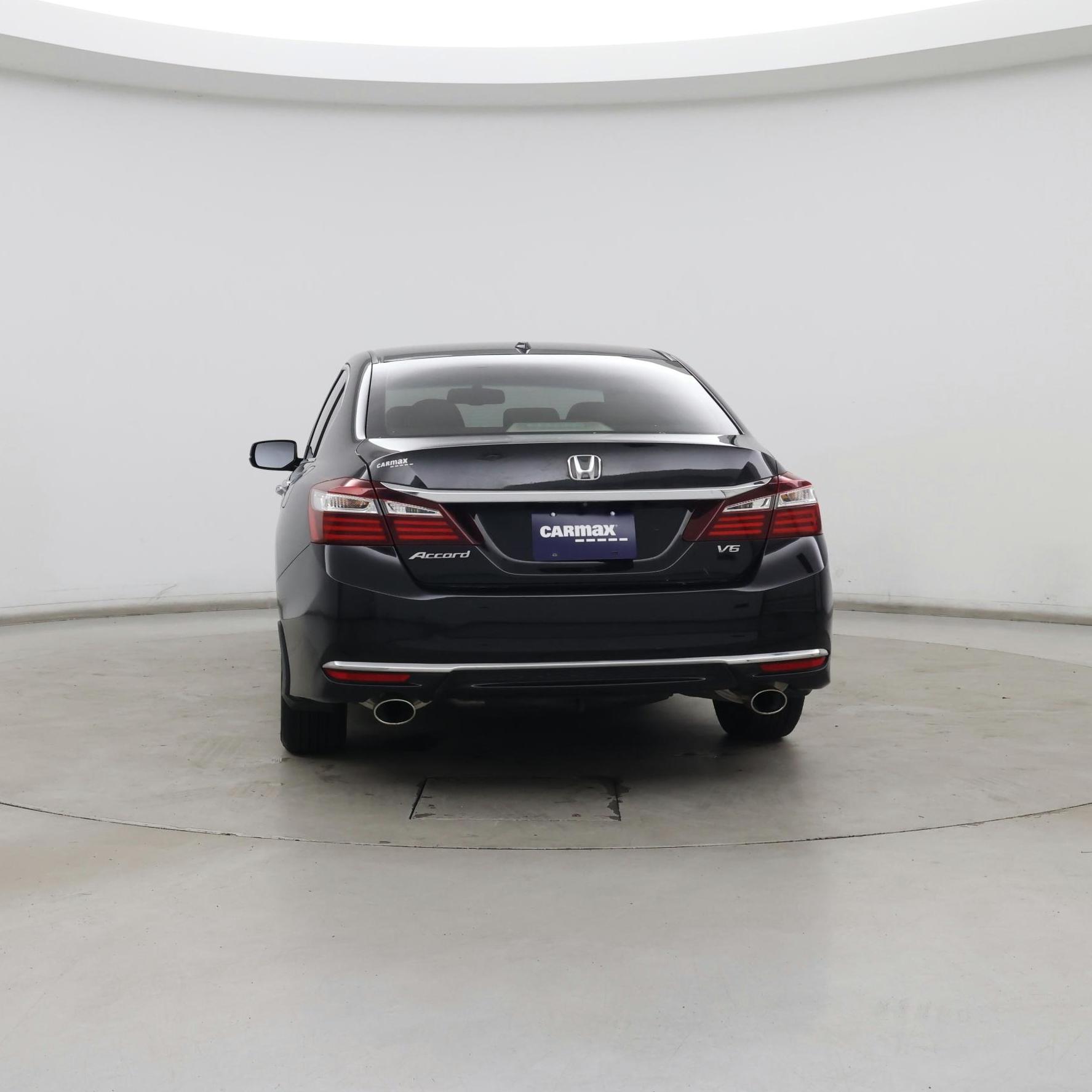 Thumbnail: 2017 Honda Accord - 6