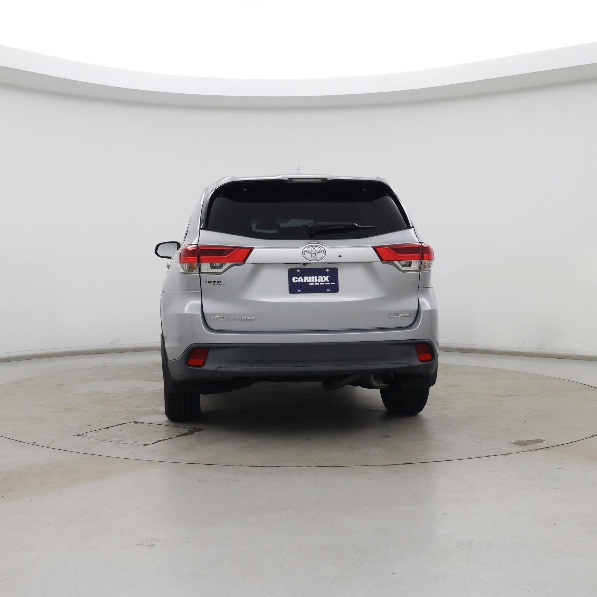 Thumbnail: 2017 Toyota Highlander - 6