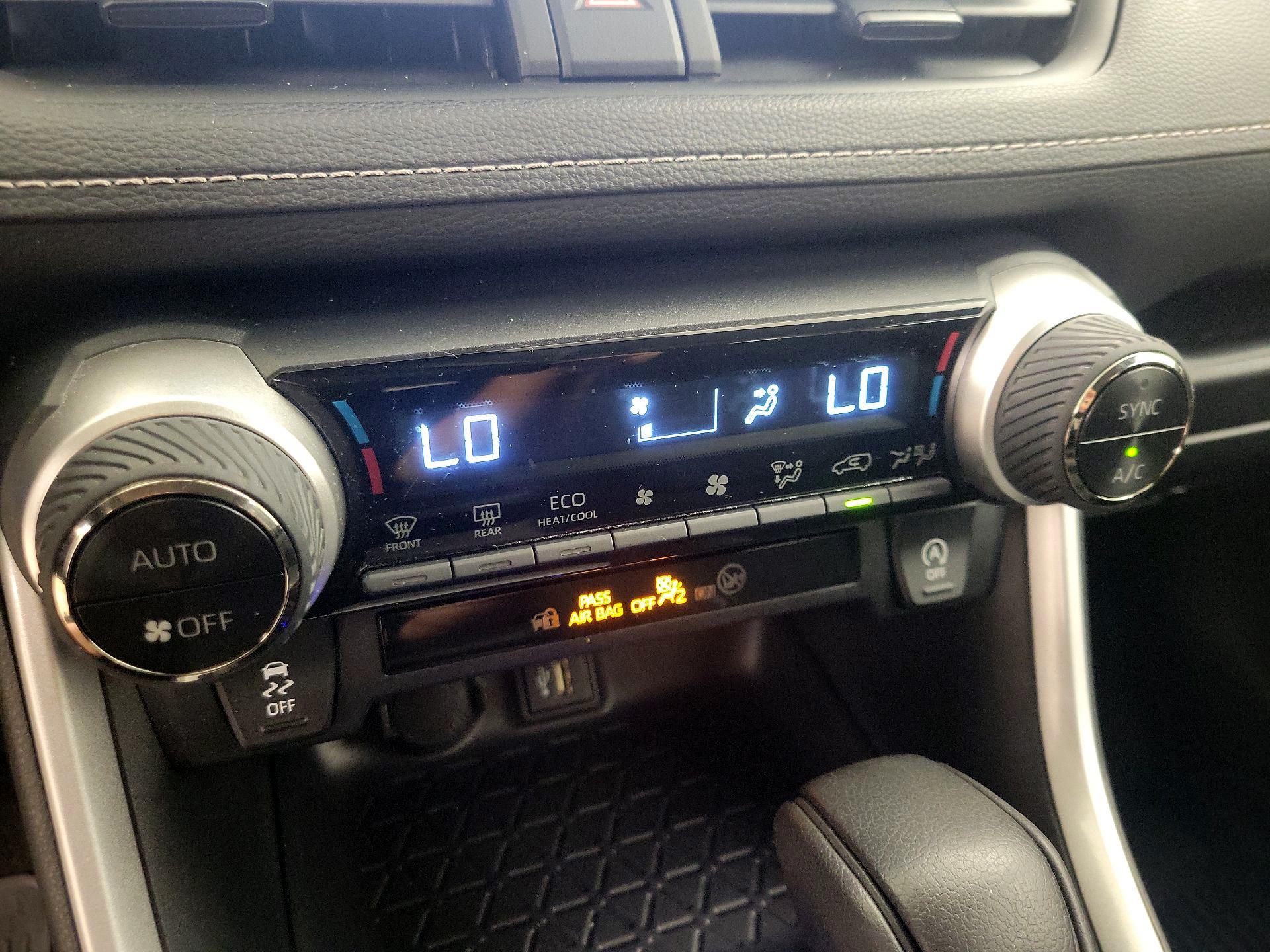 Thumbnail: 2024 Toyota RAV4 - 16