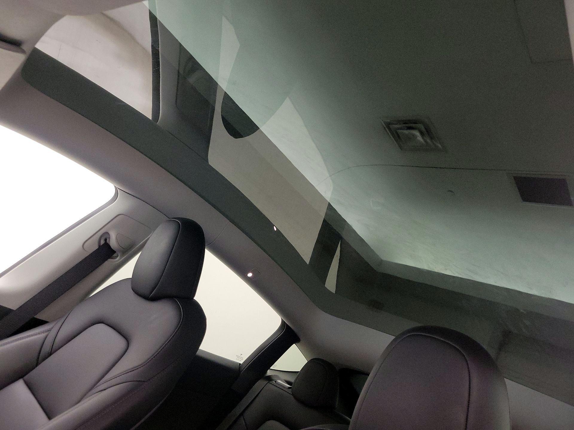 Thumbnail: 2023 Tesla Model Y - 19