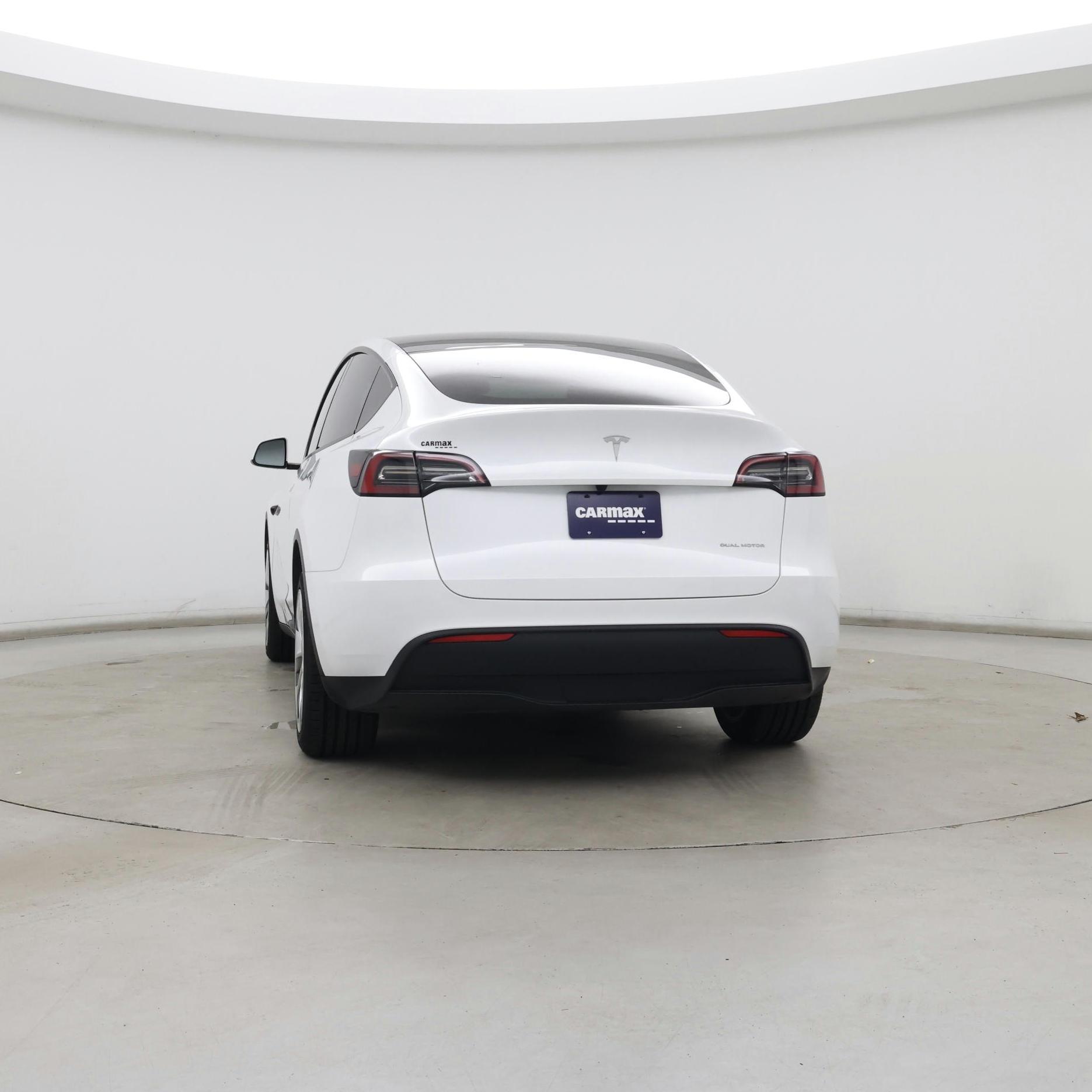 Thumbnail: 2023 Tesla Model Y - 6