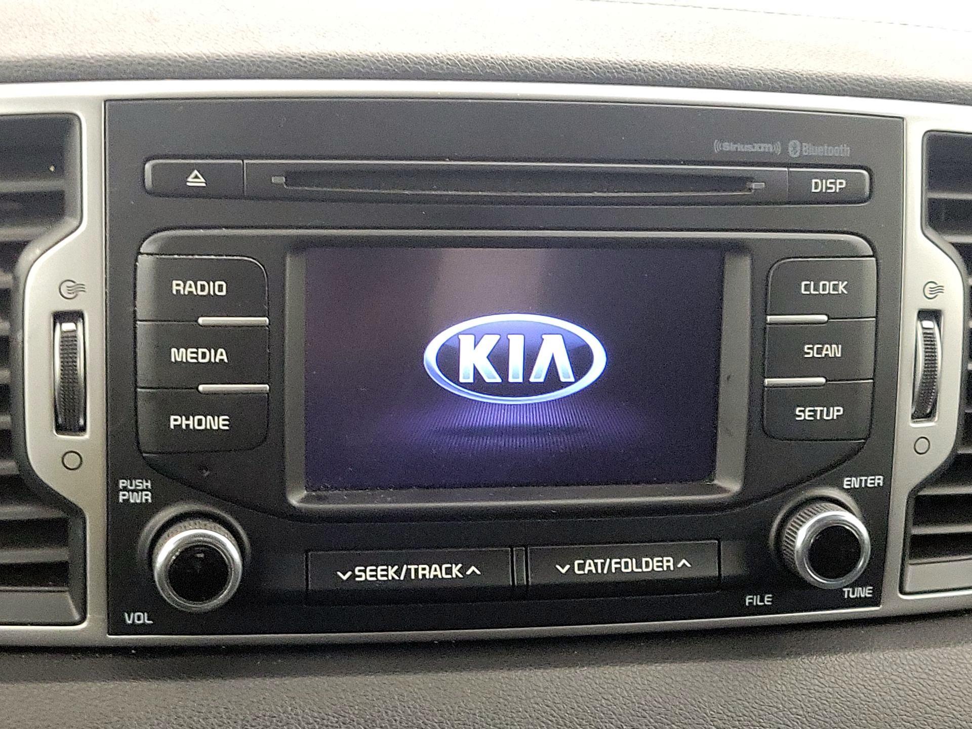 Thumbnail: 2017 Kia Sportage - 16