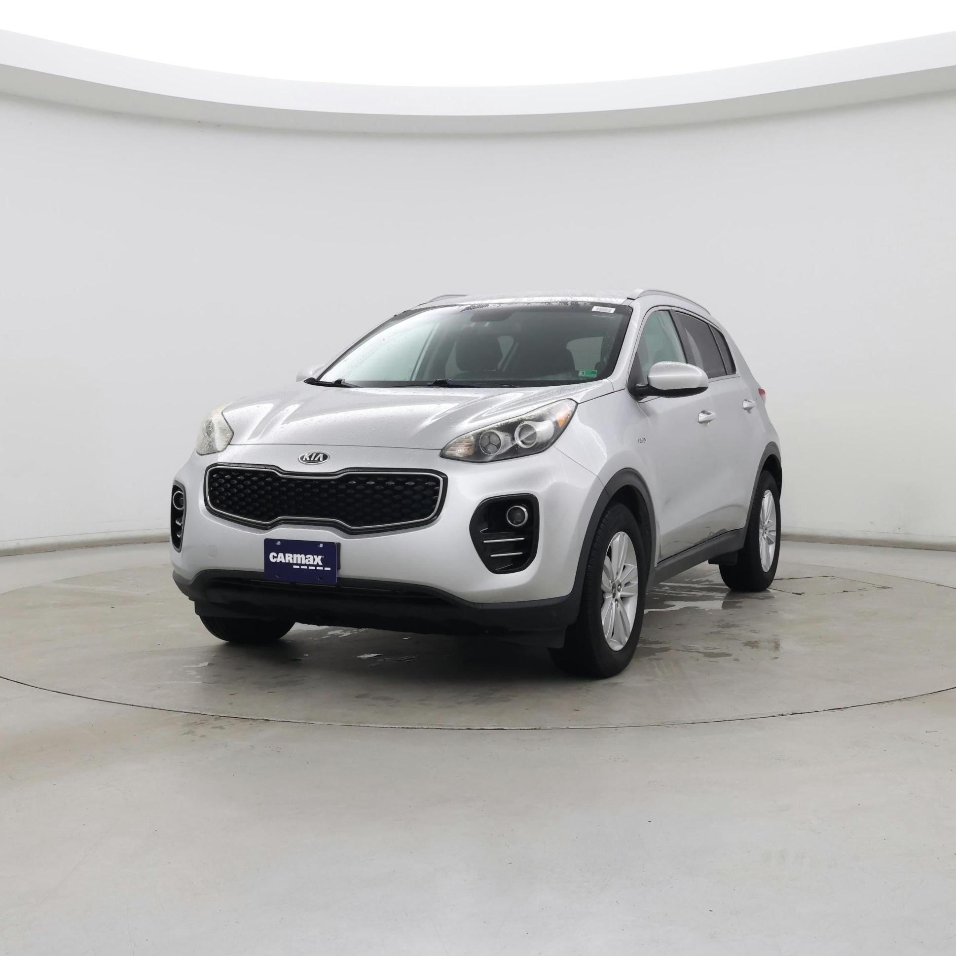 Thumbnail: 2017 Kia Sportage - 4