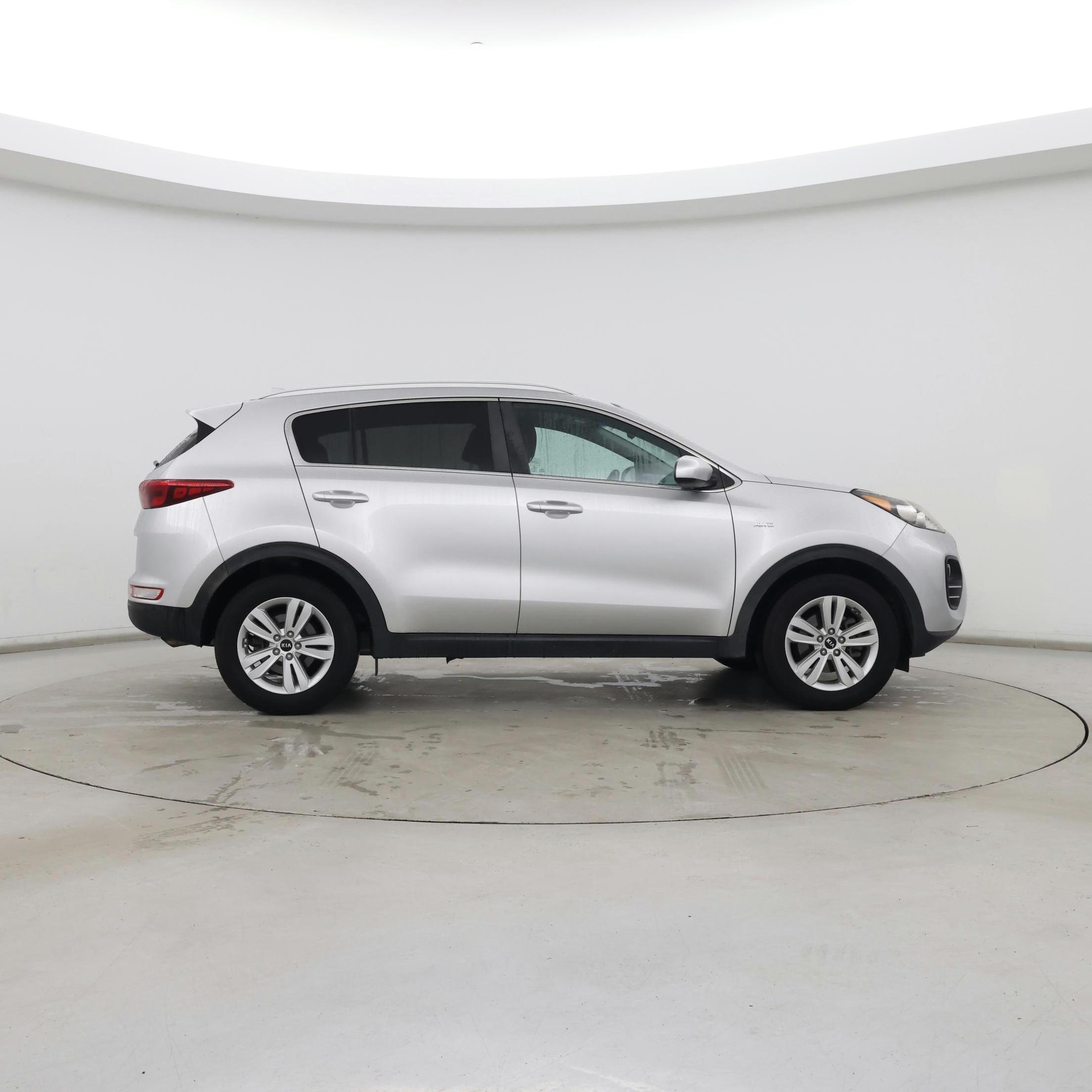 Thumbnail: 2017 Kia Sportage - 7