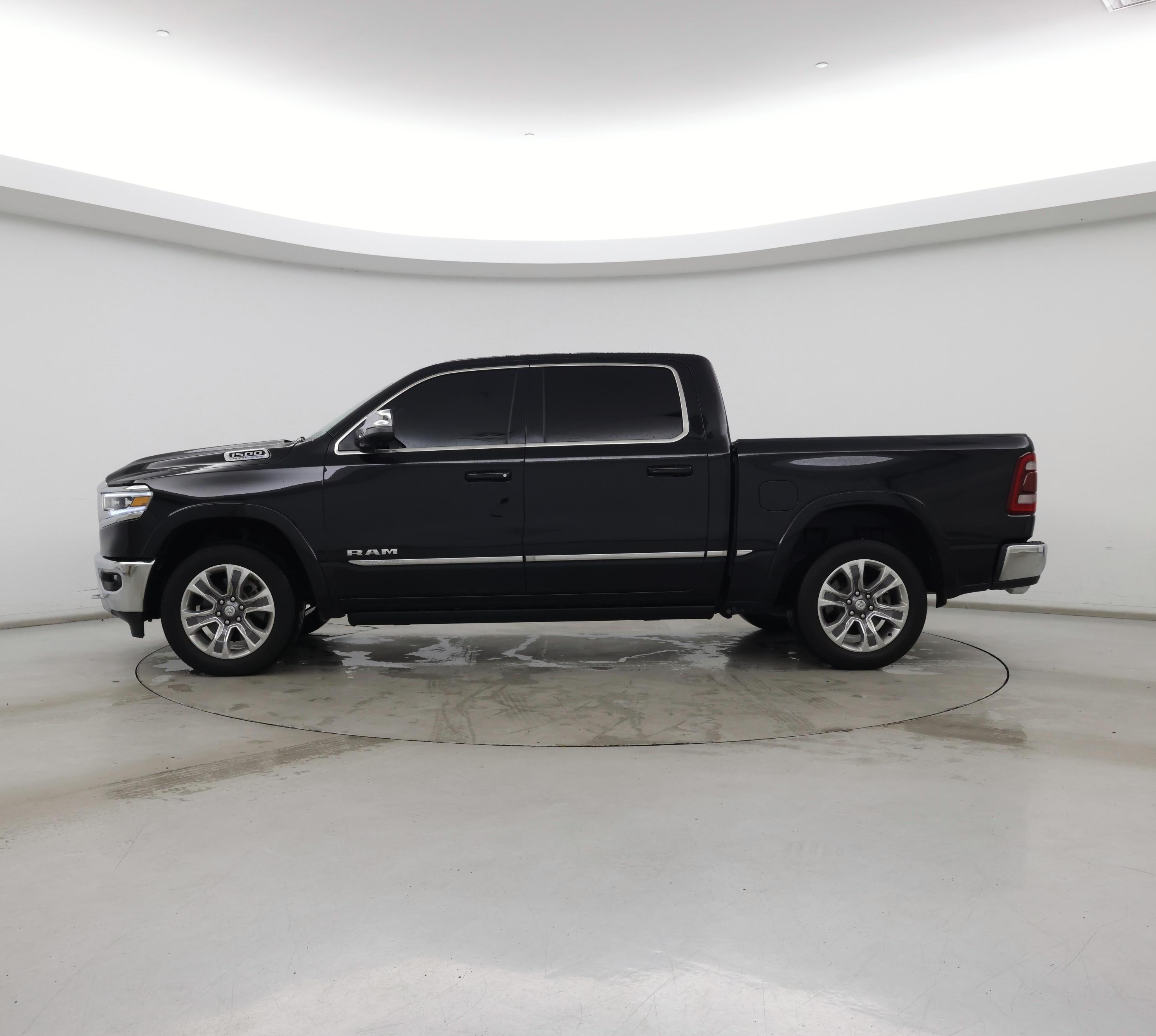 Thumbnail: 2023 RAM 1500 - 3