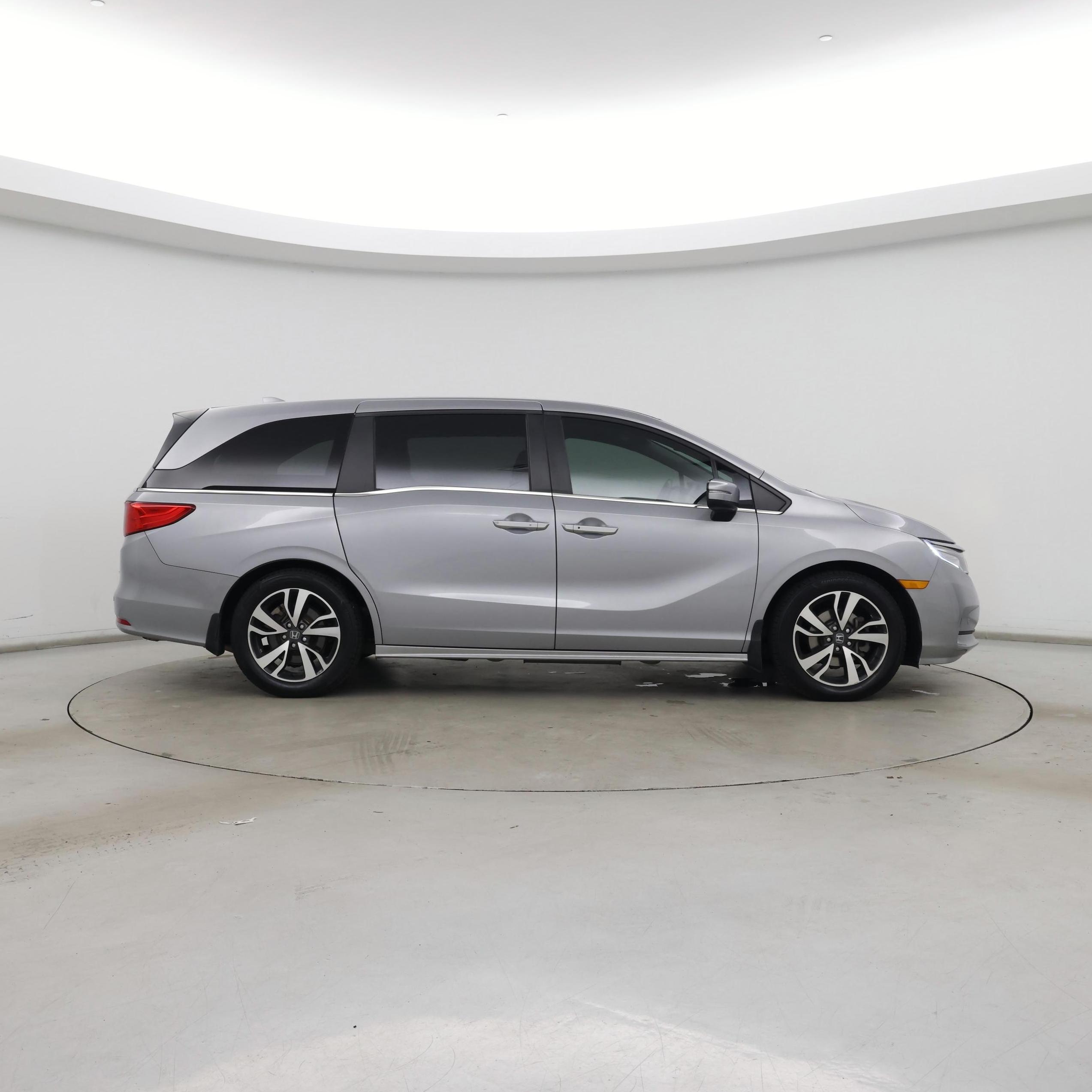 Thumbnail: 2022 Honda Odyssey - 7
