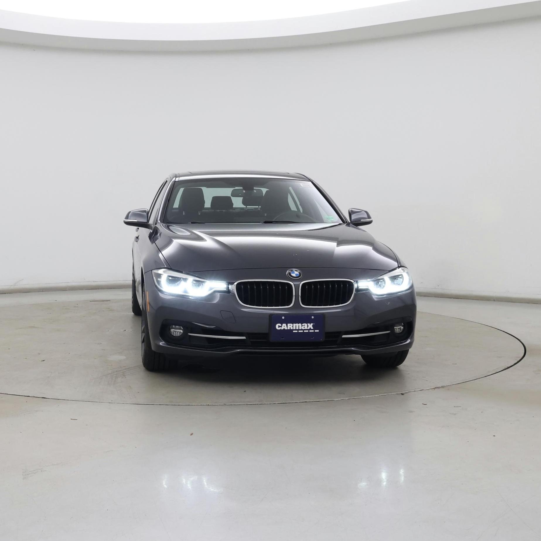 Thumbnail: 2018 BMW 3 Series - 5