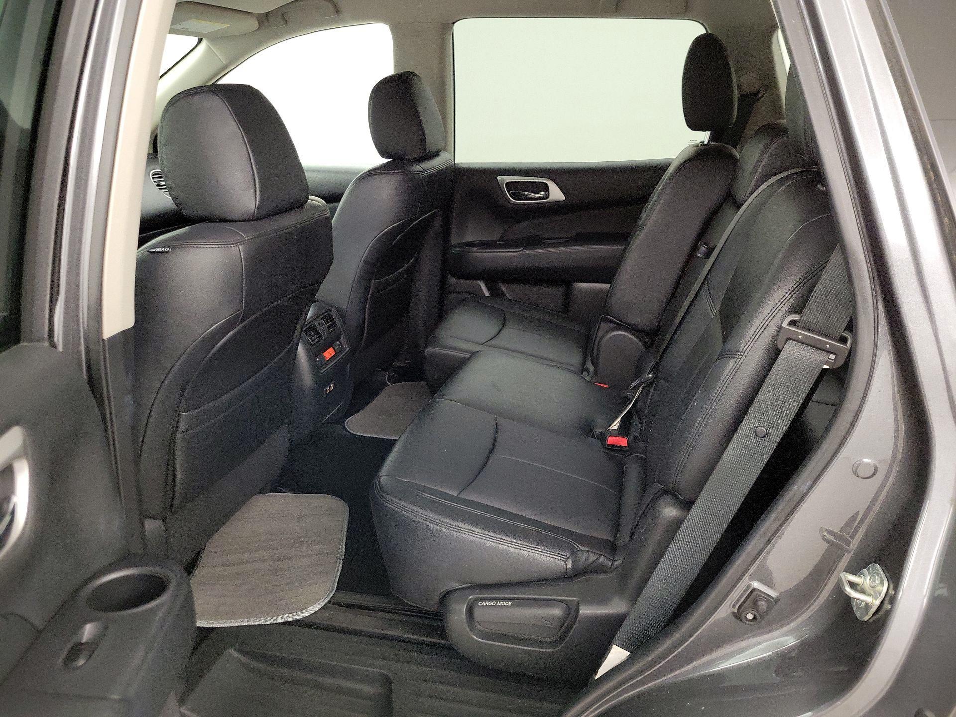 Thumbnail: 2019 Nissan Pathfinder - 19