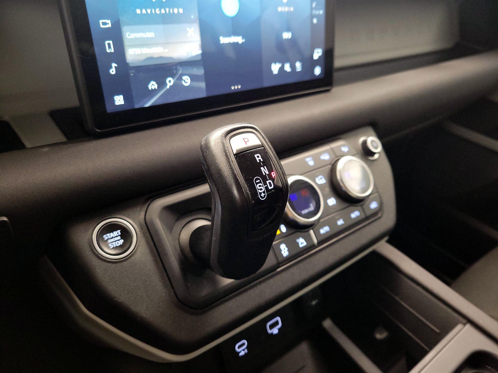 Thumbnail: 2020 Land Rover Defender - 18