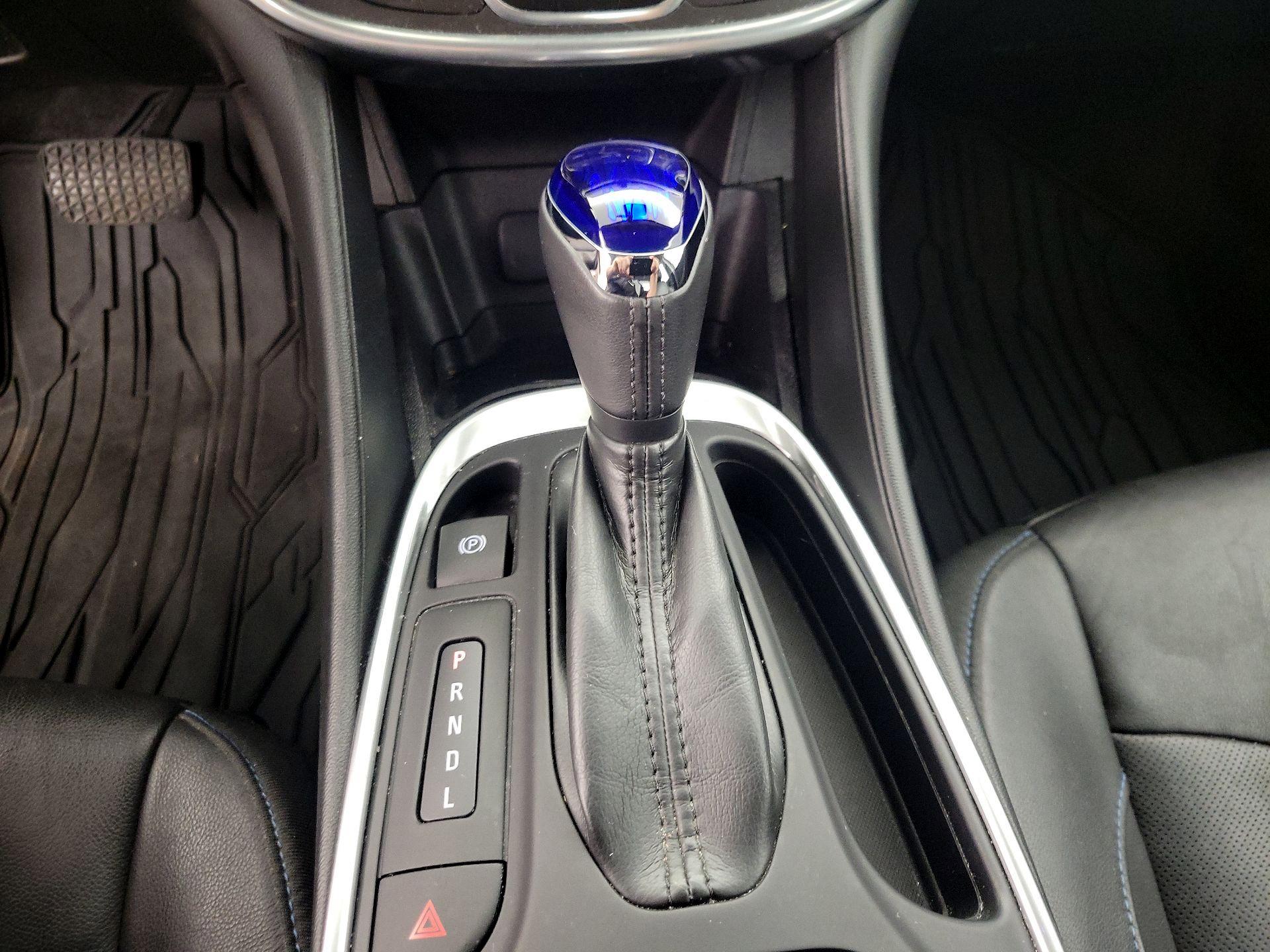 Thumbnail: 2017 Chevrolet Volt - 17