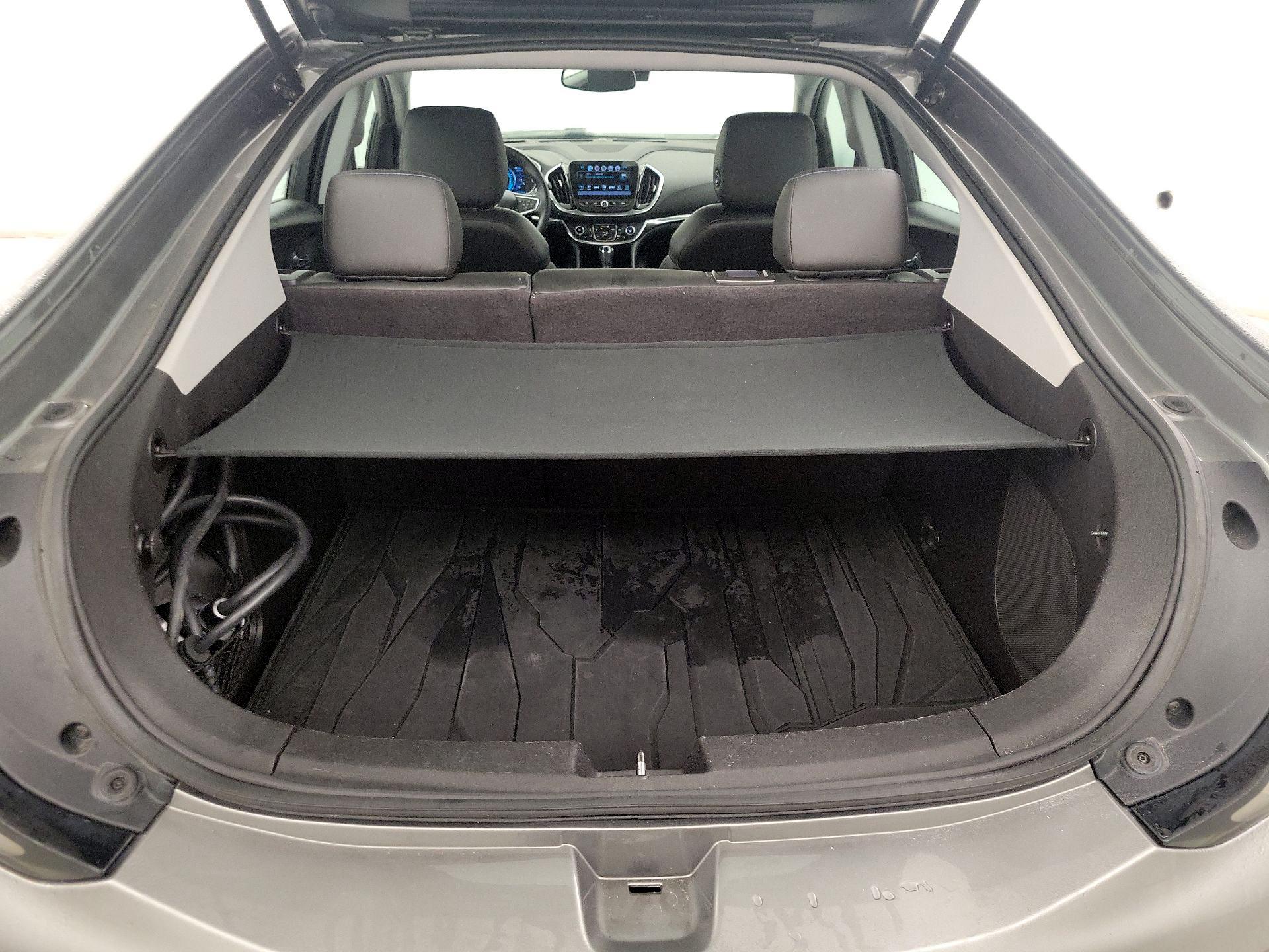 Thumbnail: 2017 Chevrolet Volt - 20