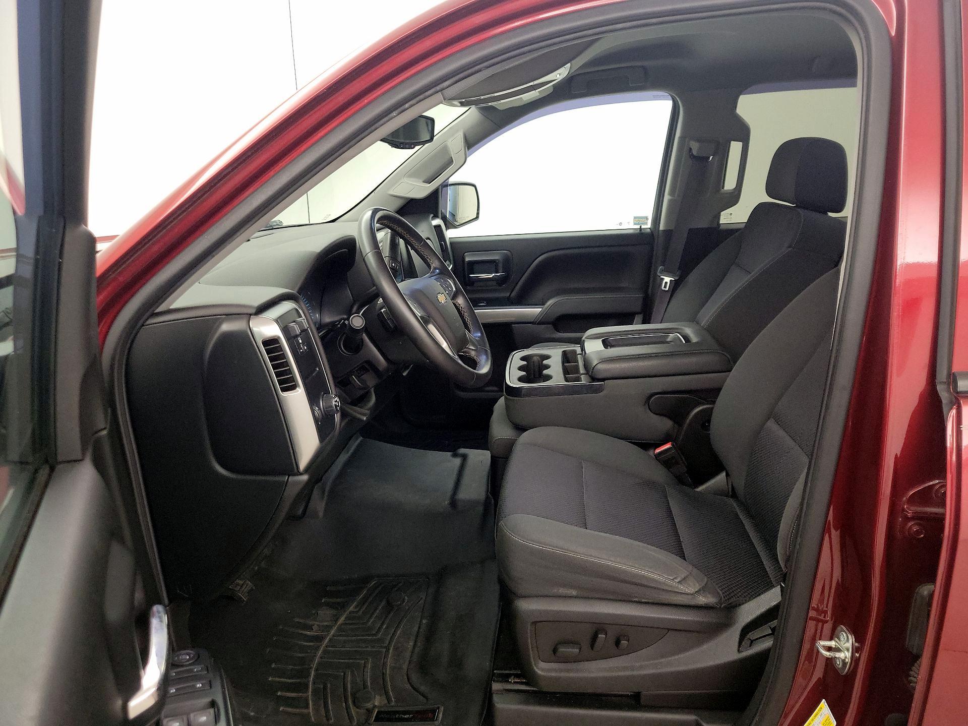 Thumbnail: 2017 Chevrolet Silverado 1500 - 11
