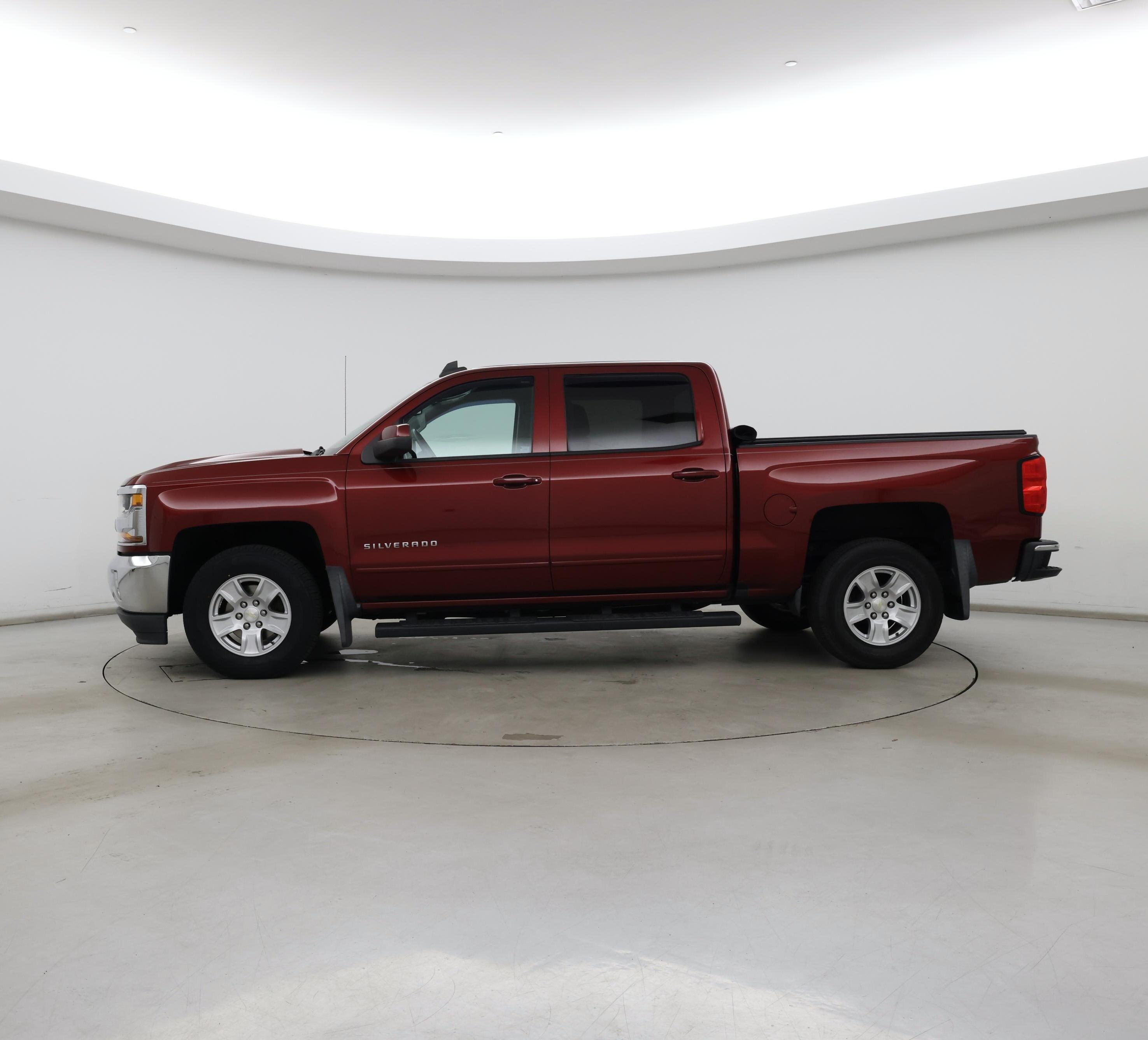 Thumbnail: 2017 Chevrolet Silverado 1500 - 3