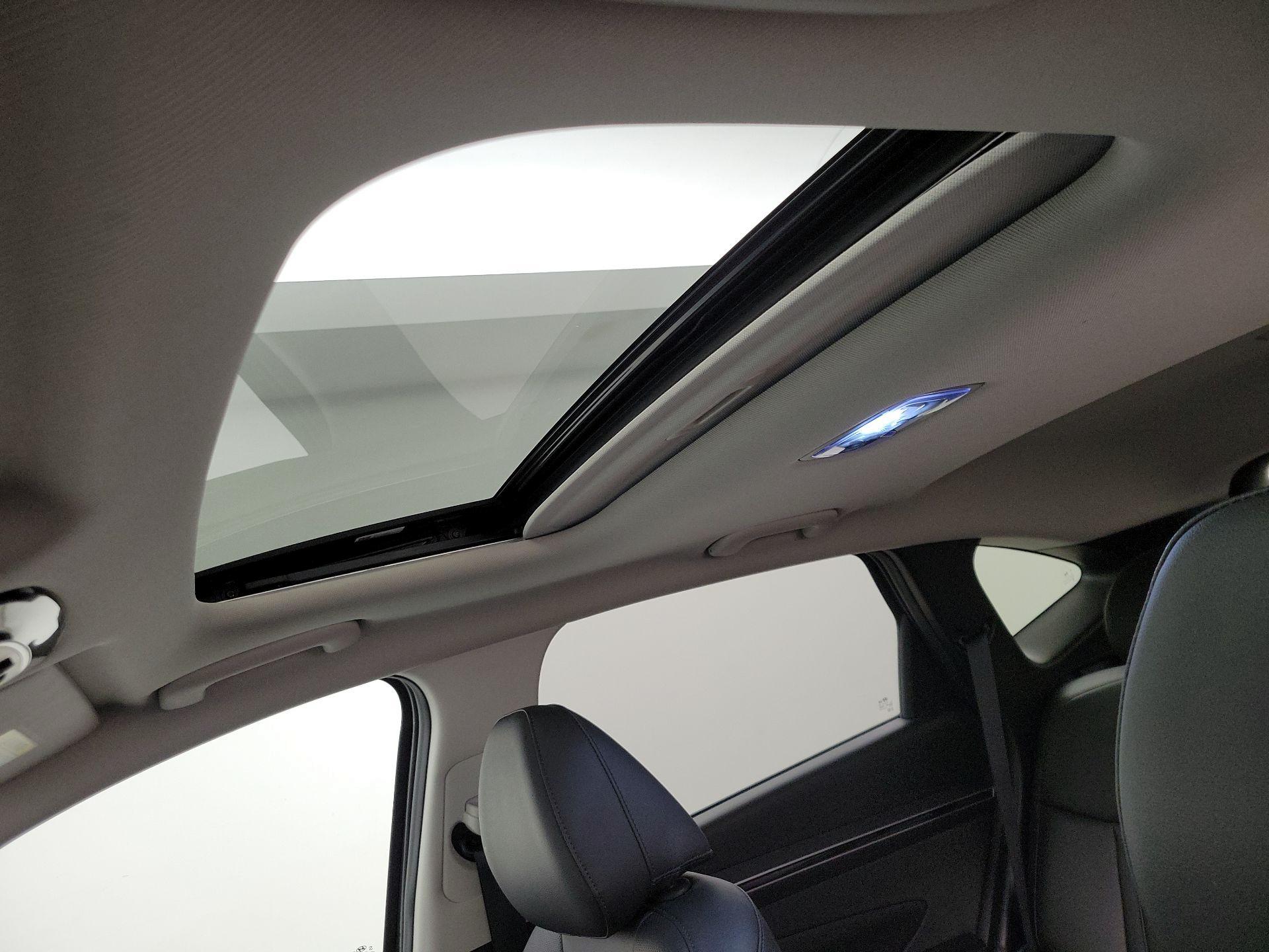 Thumbnail: 2023 Hyundai Tucson - 19
