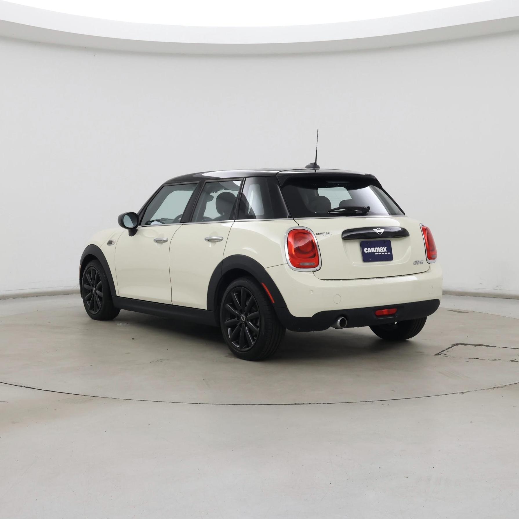 Thumbnail: 2021 MINI Cooper Hardtop - 2