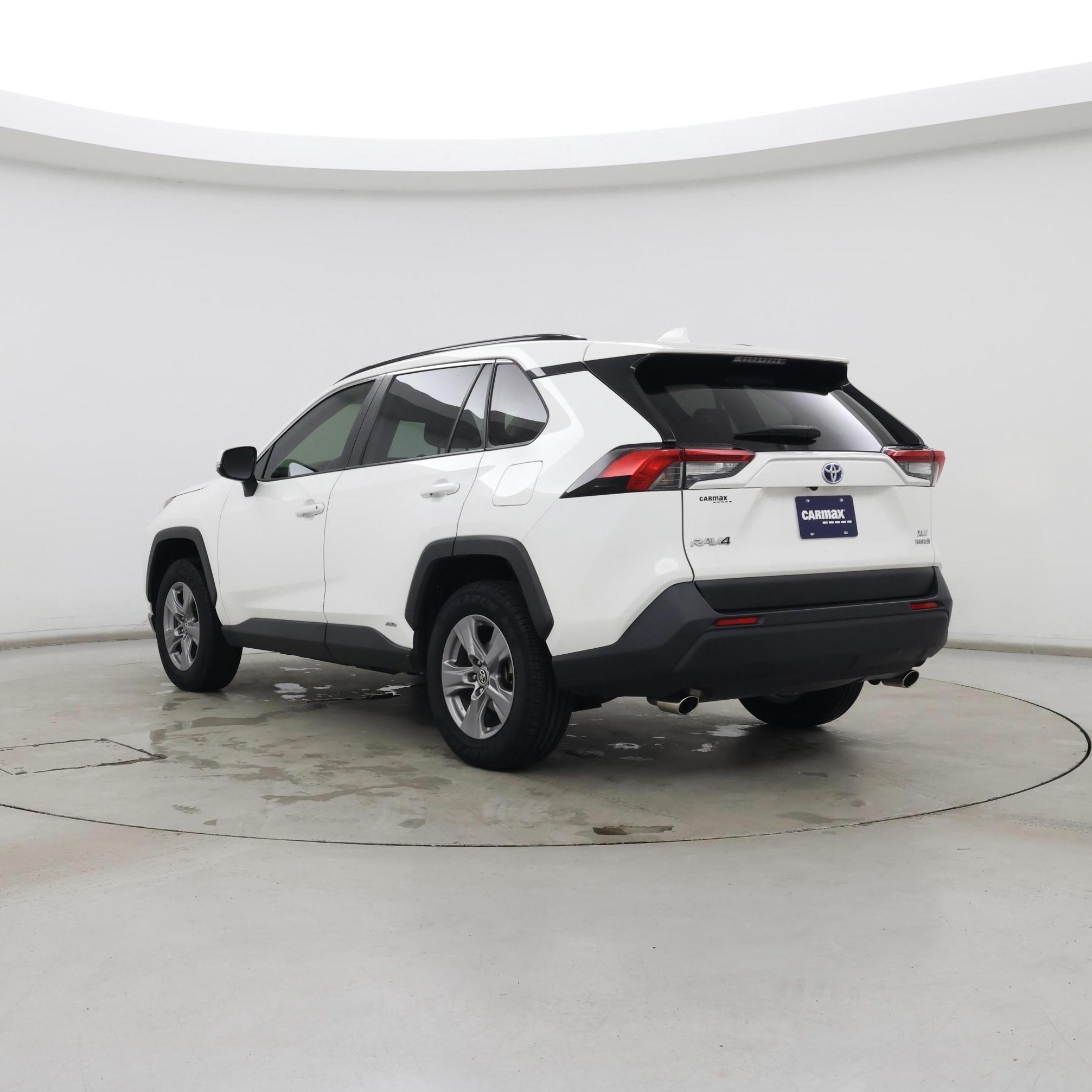 Thumbnail: 2022 Toyota RAV4 - 2