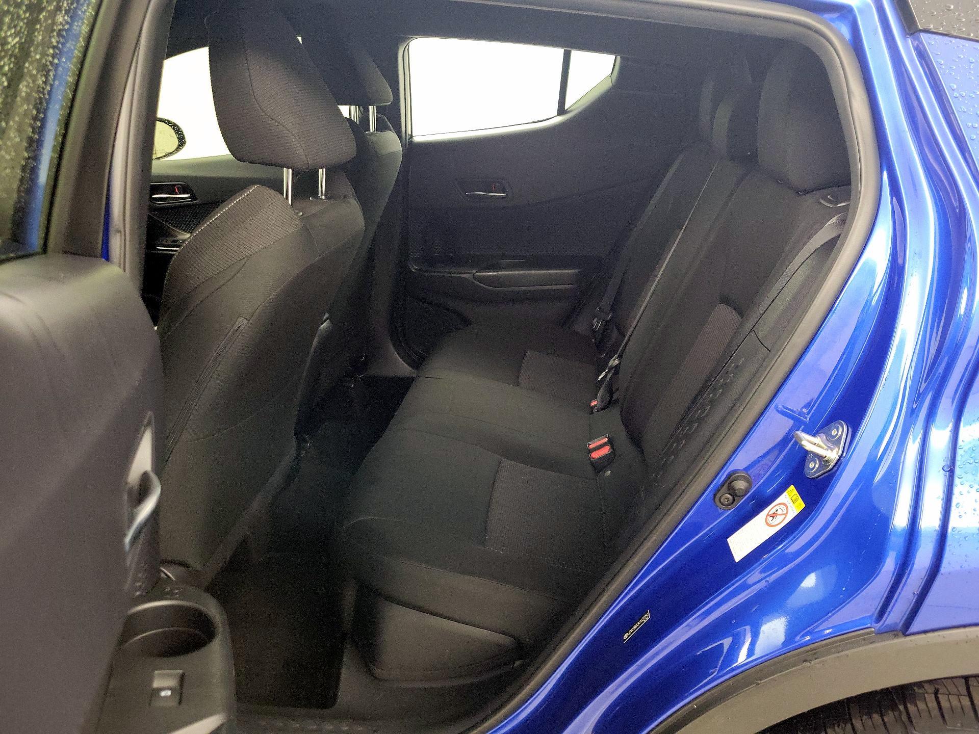 Thumbnail: 2019 Toyota C-HR - 19
