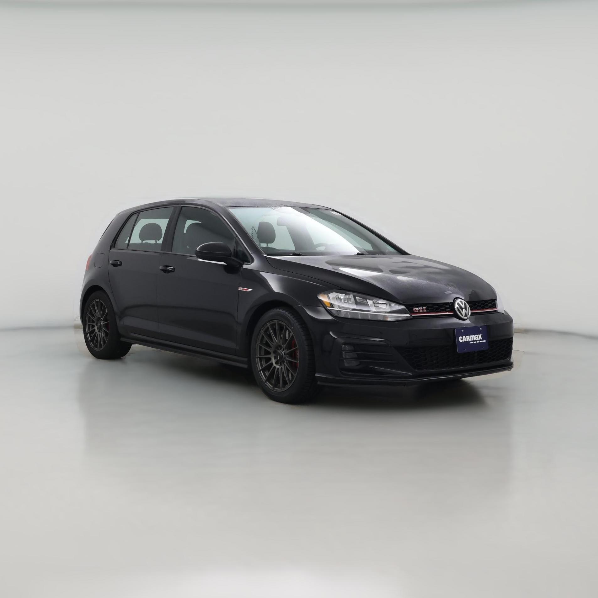 Thumbnail: 2019 Volkswagen Golf - 1