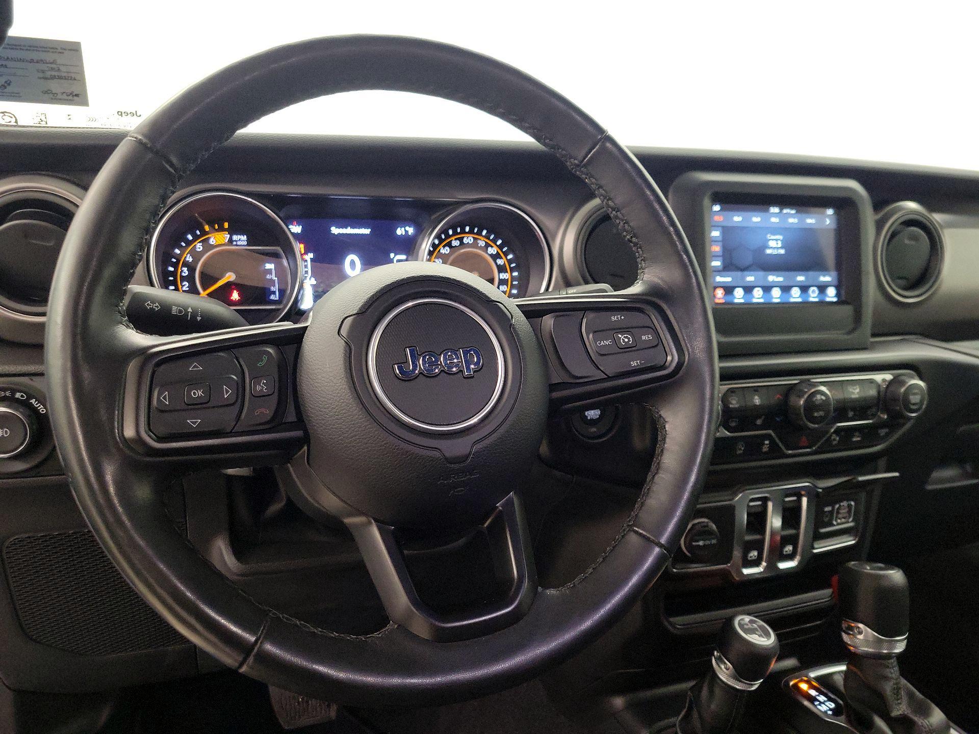 Thumbnail: 2022 Jeep Wrangler - 10