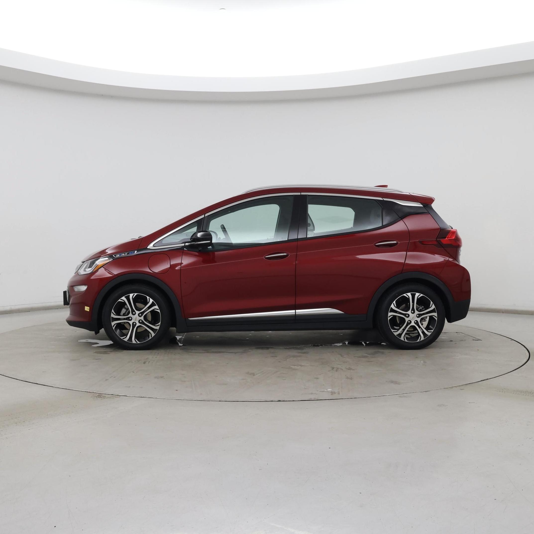 Thumbnail: 2021 Chevrolet Bolt EV - 3