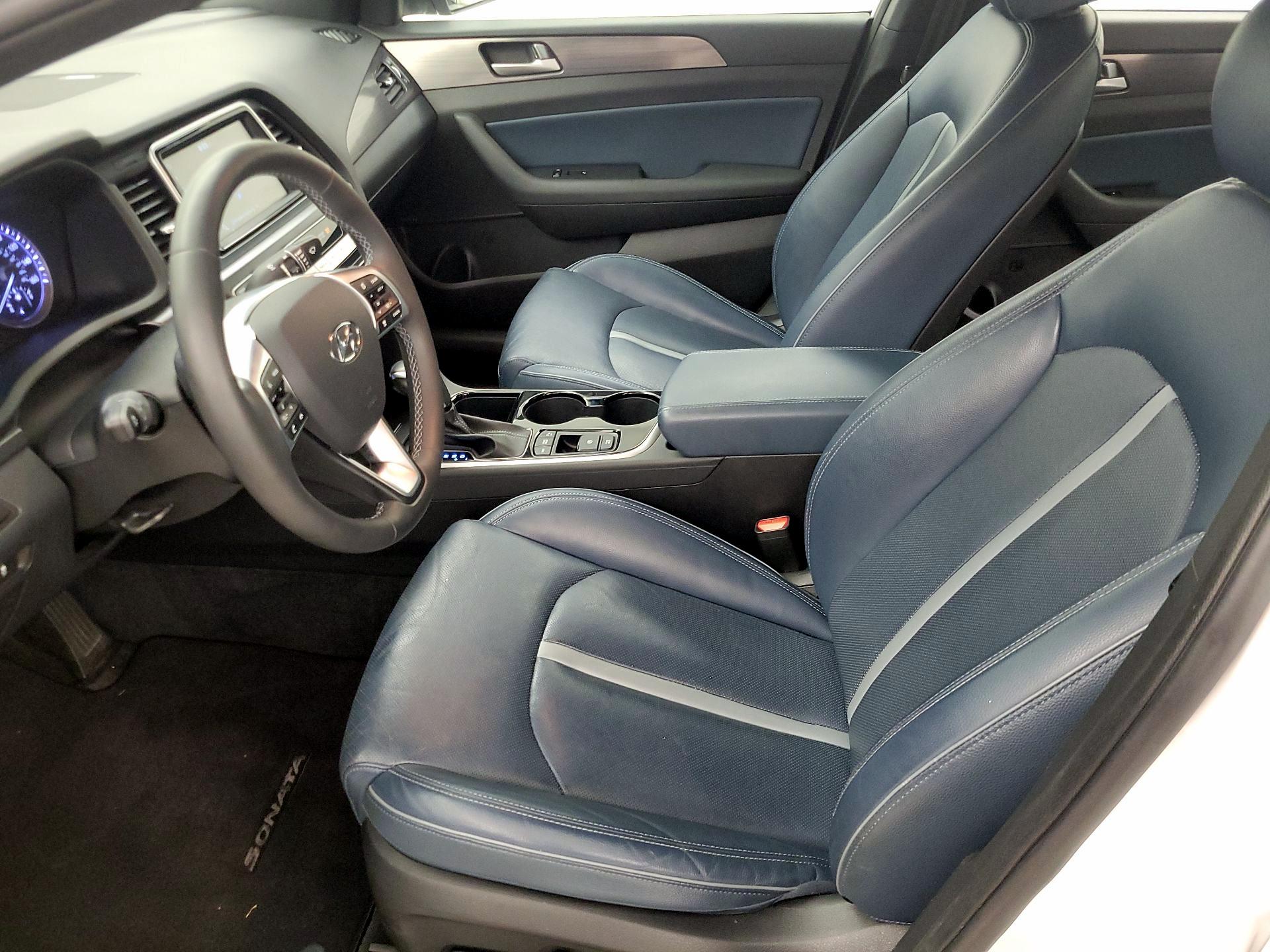 Thumbnail: 2019 Hyundai Sonata - 11