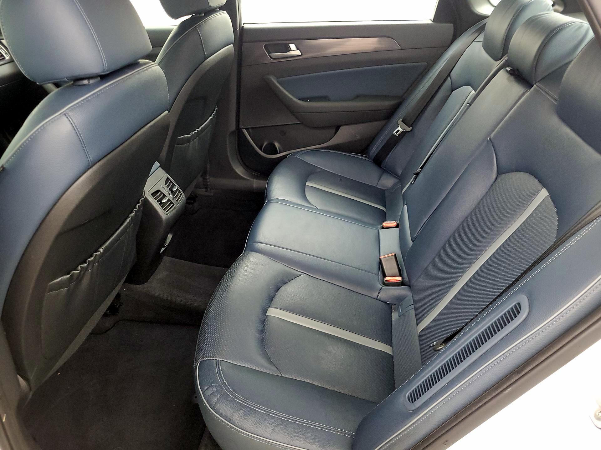 Thumbnail: 2019 Hyundai Sonata - 20