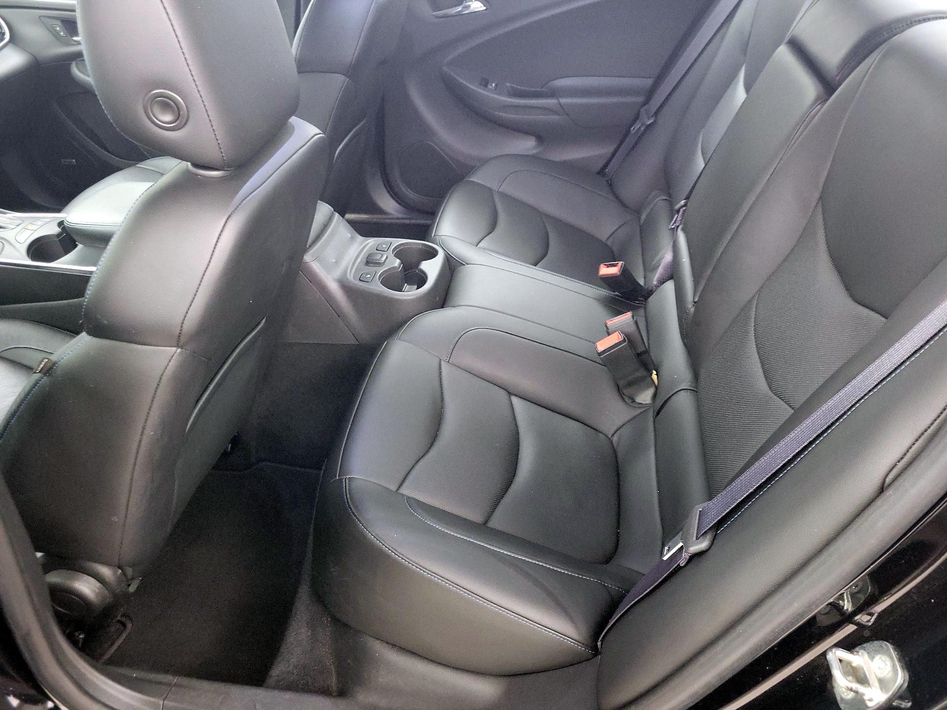 Thumbnail: 2016 Chevrolet Volt - 20
