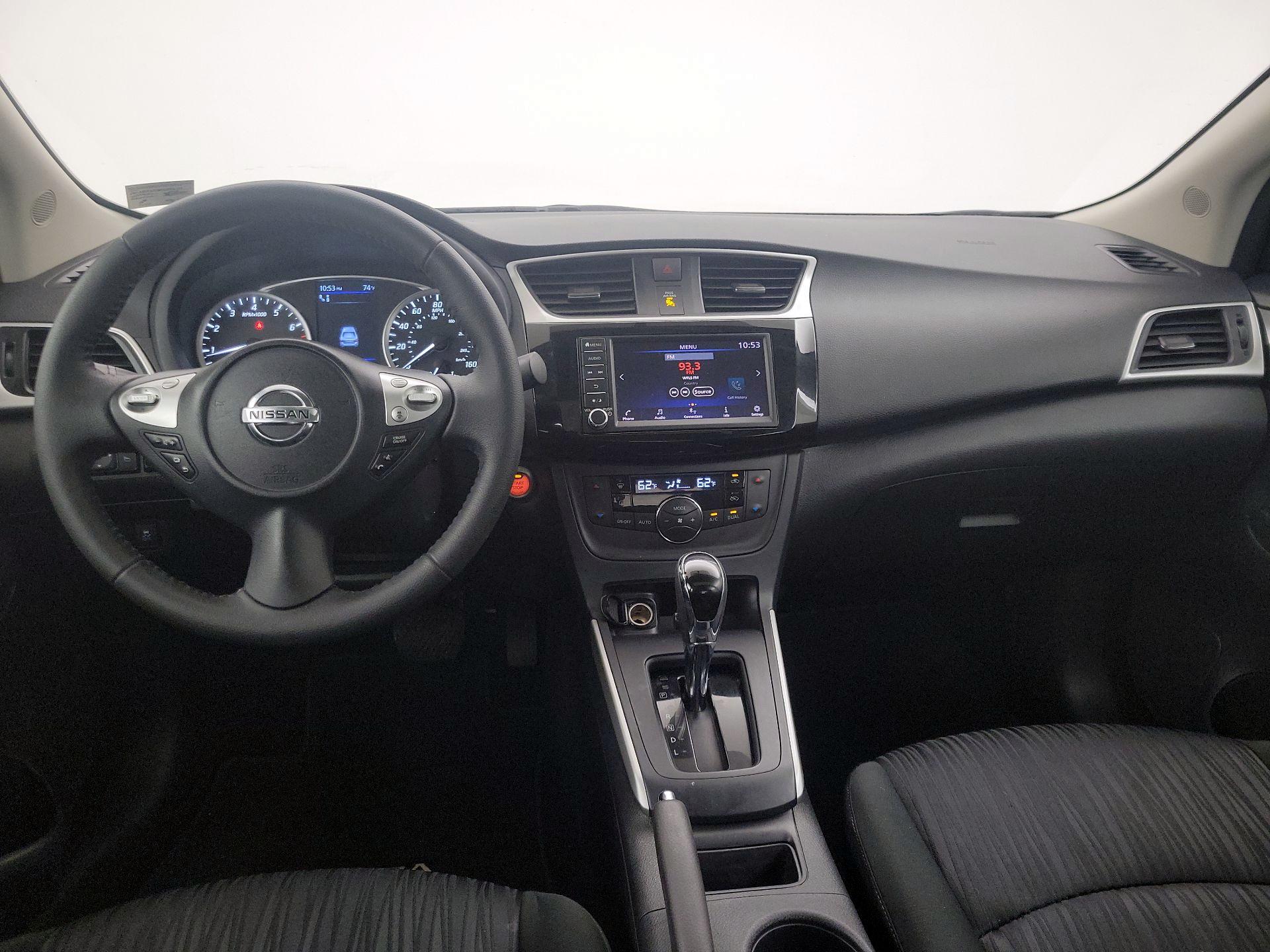 Thumbnail: 2019 Nissan Sentra - 9