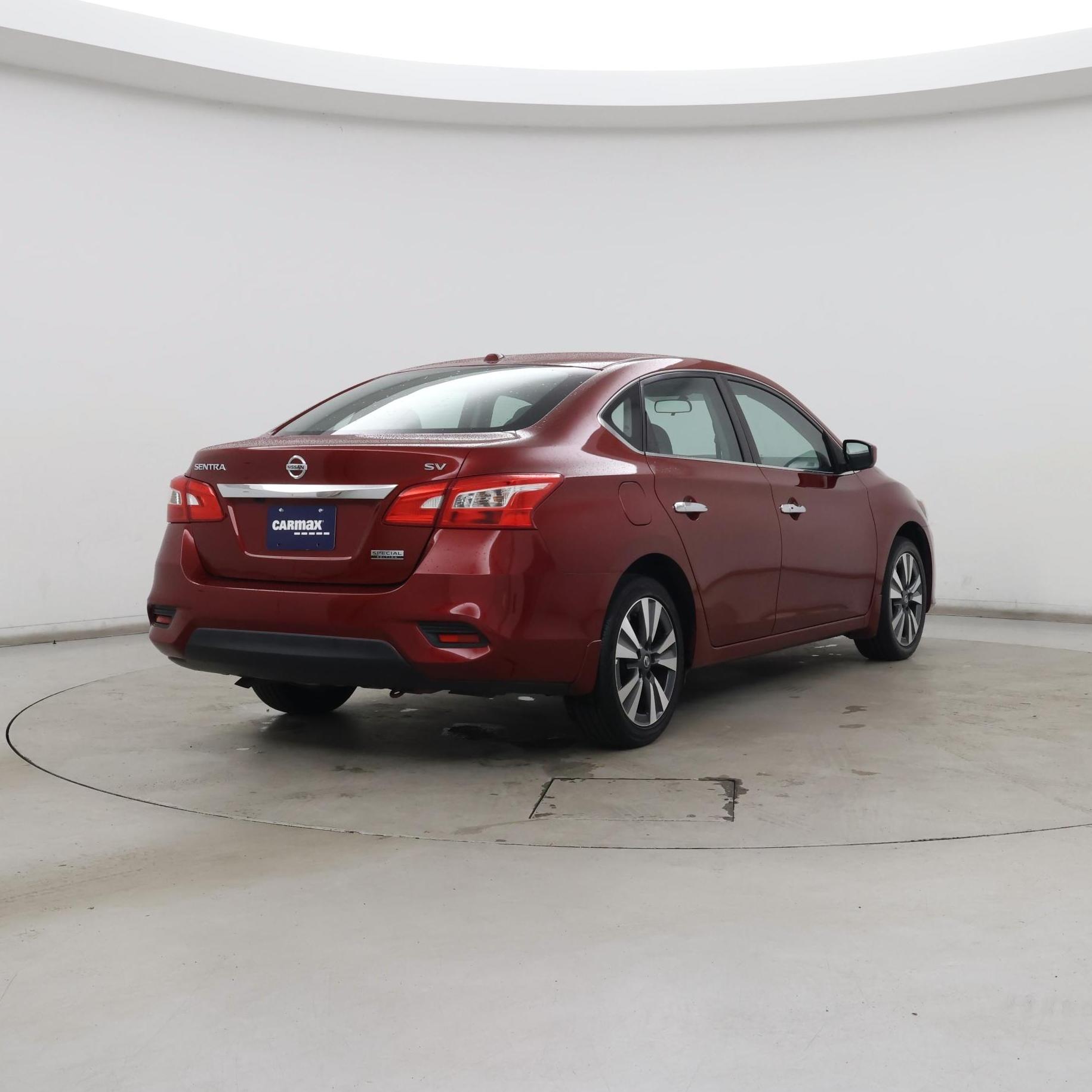 Thumbnail: 2019 Nissan Sentra - 8