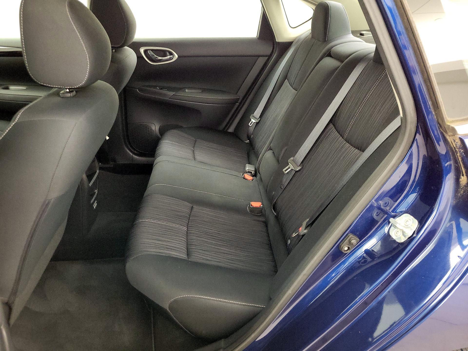 Thumbnail: 2018 Nissan Sentra - 19